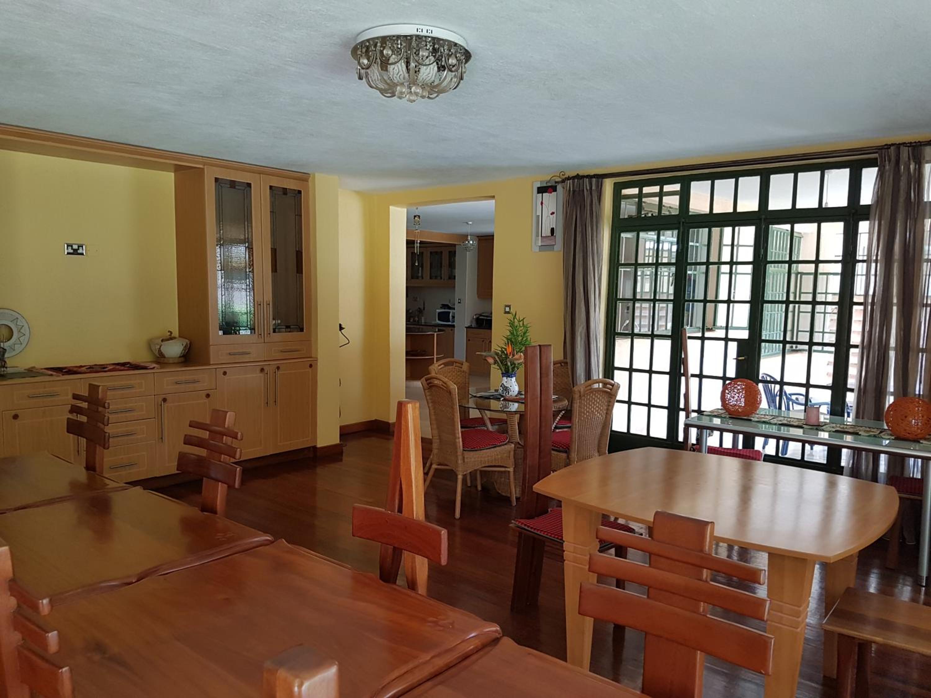 Spurwing Guest House