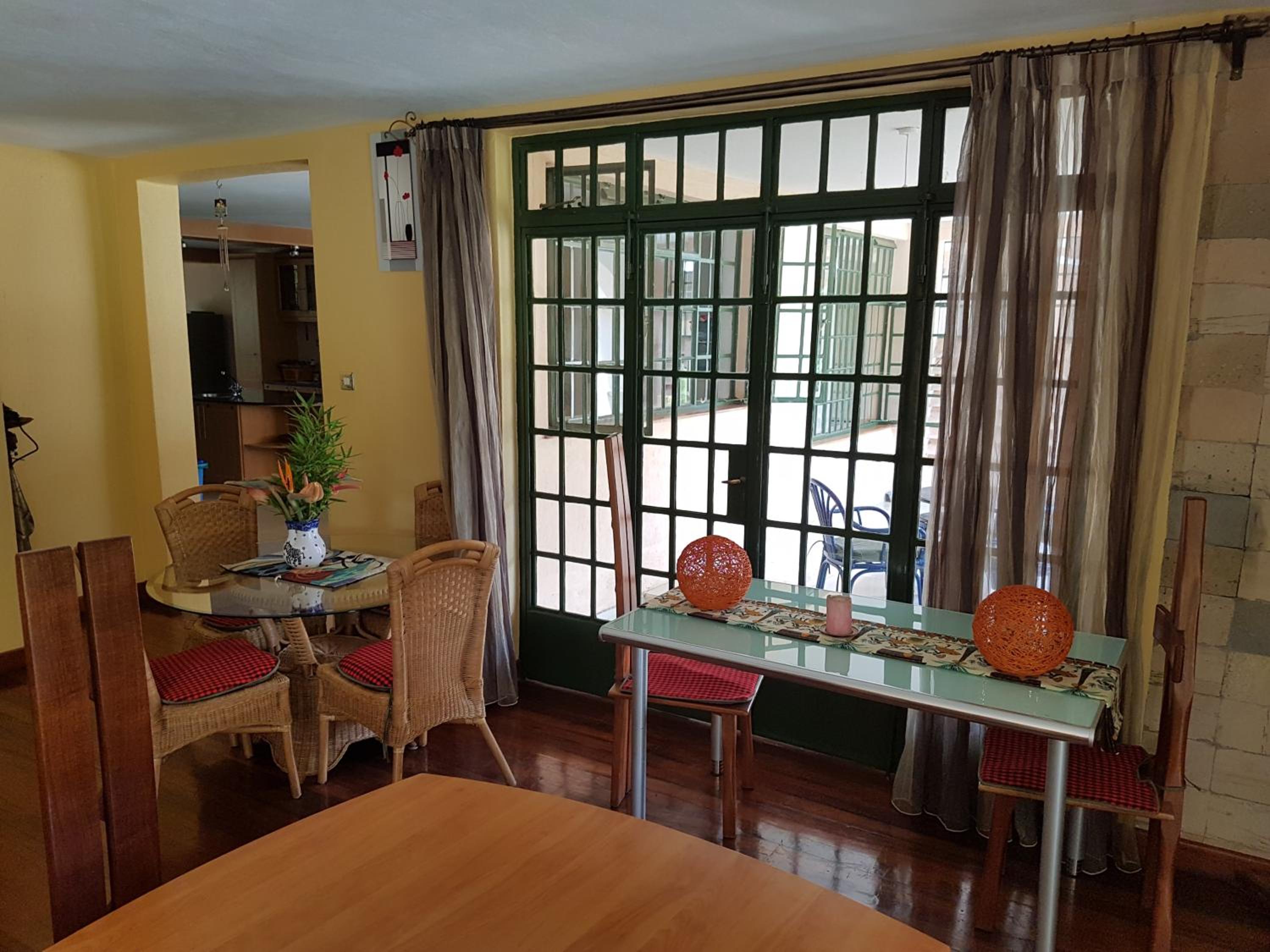 Spurwing Guest House