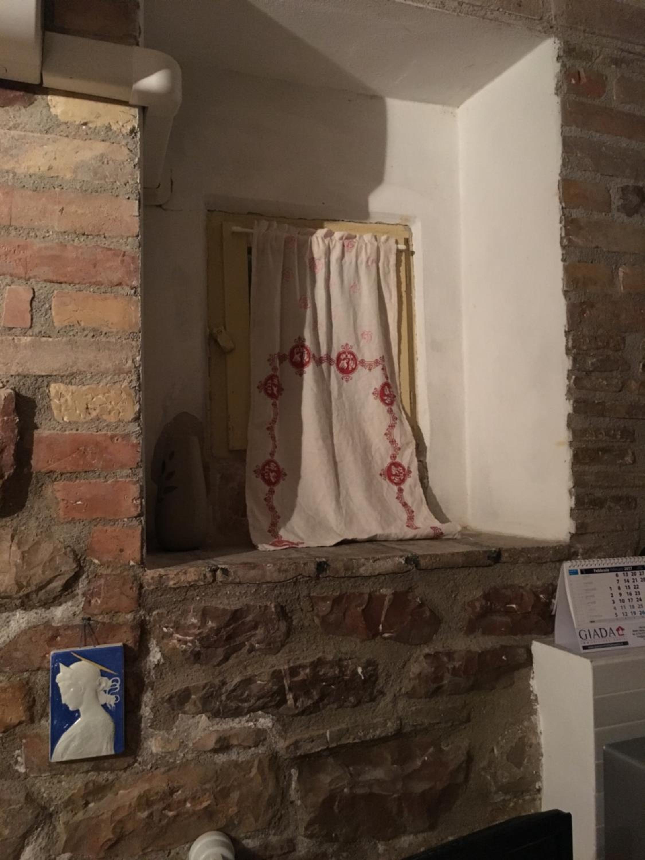 Photo 33