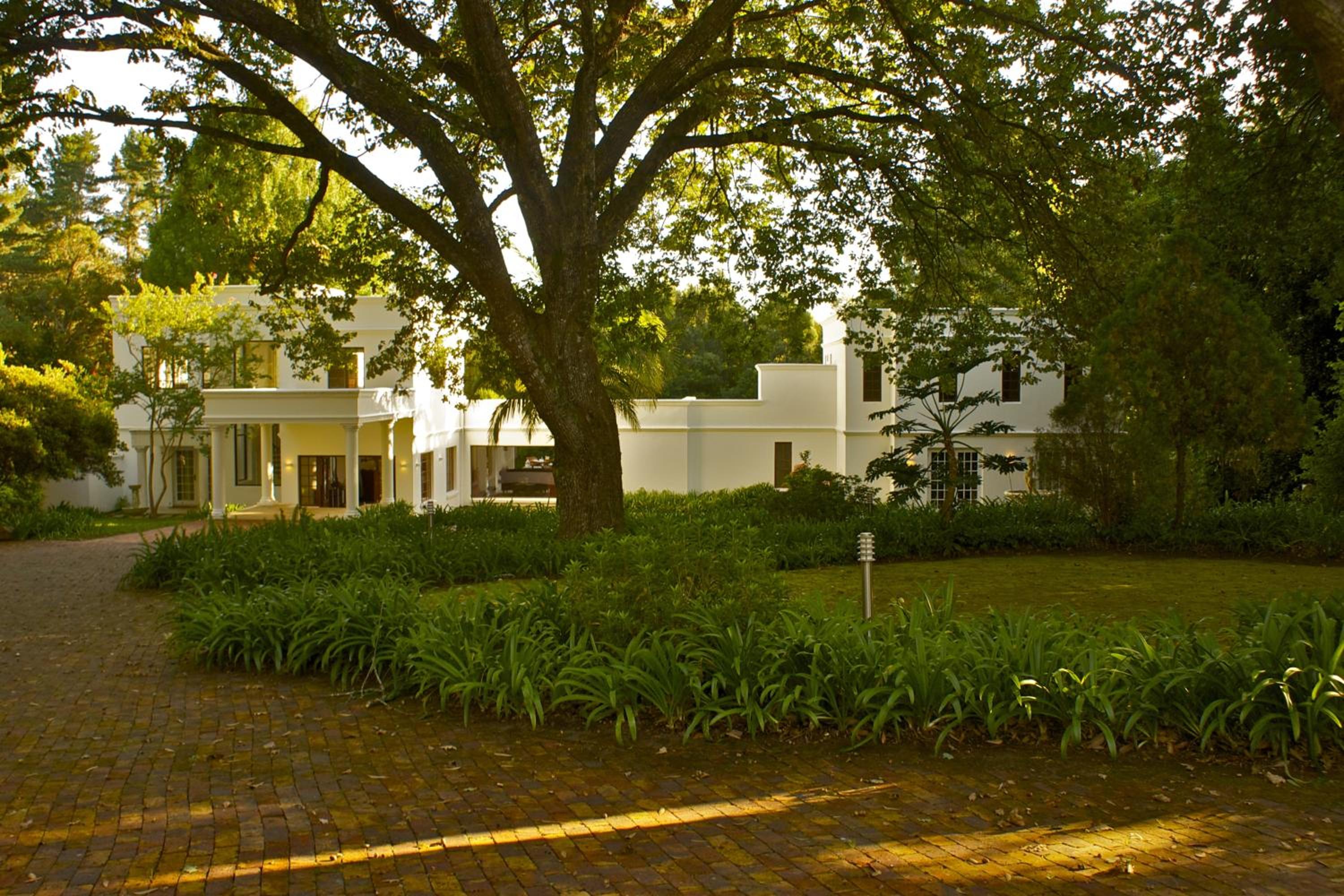 Edenbrook Country Manor