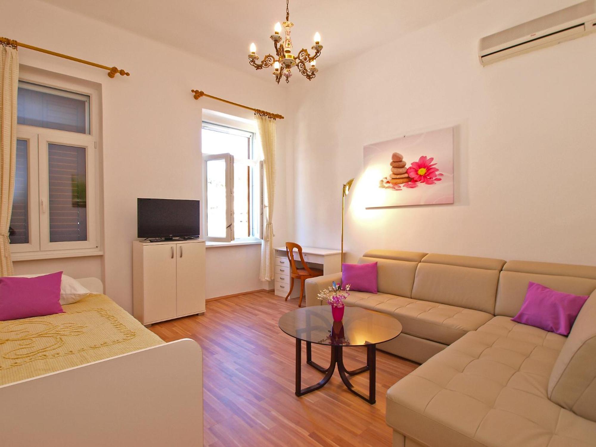 Apartment by the sea Rabac 1093 view 4