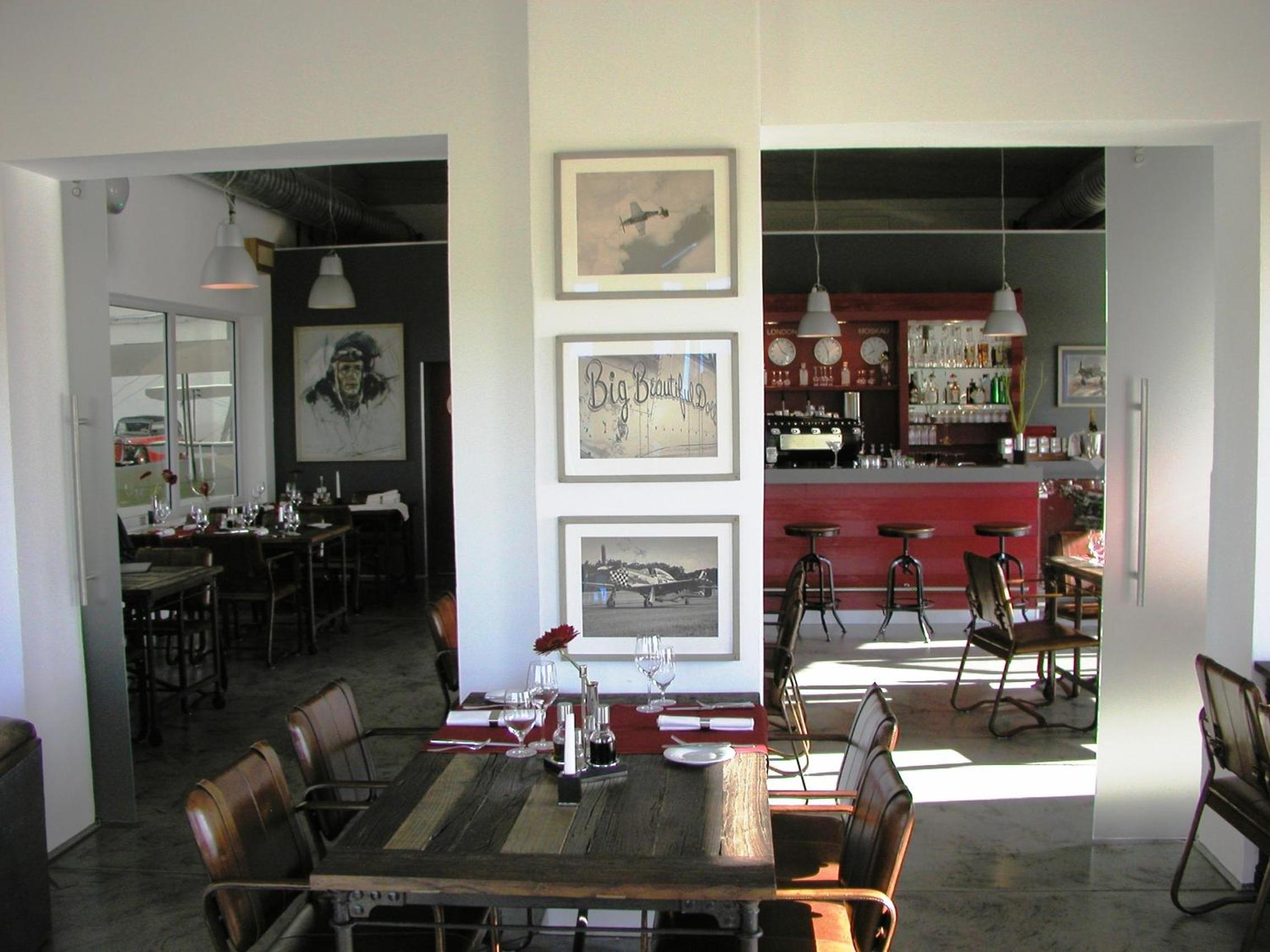 Photo 48