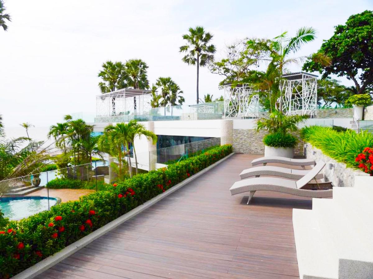 The Palm Wongamat Beach Pattaya