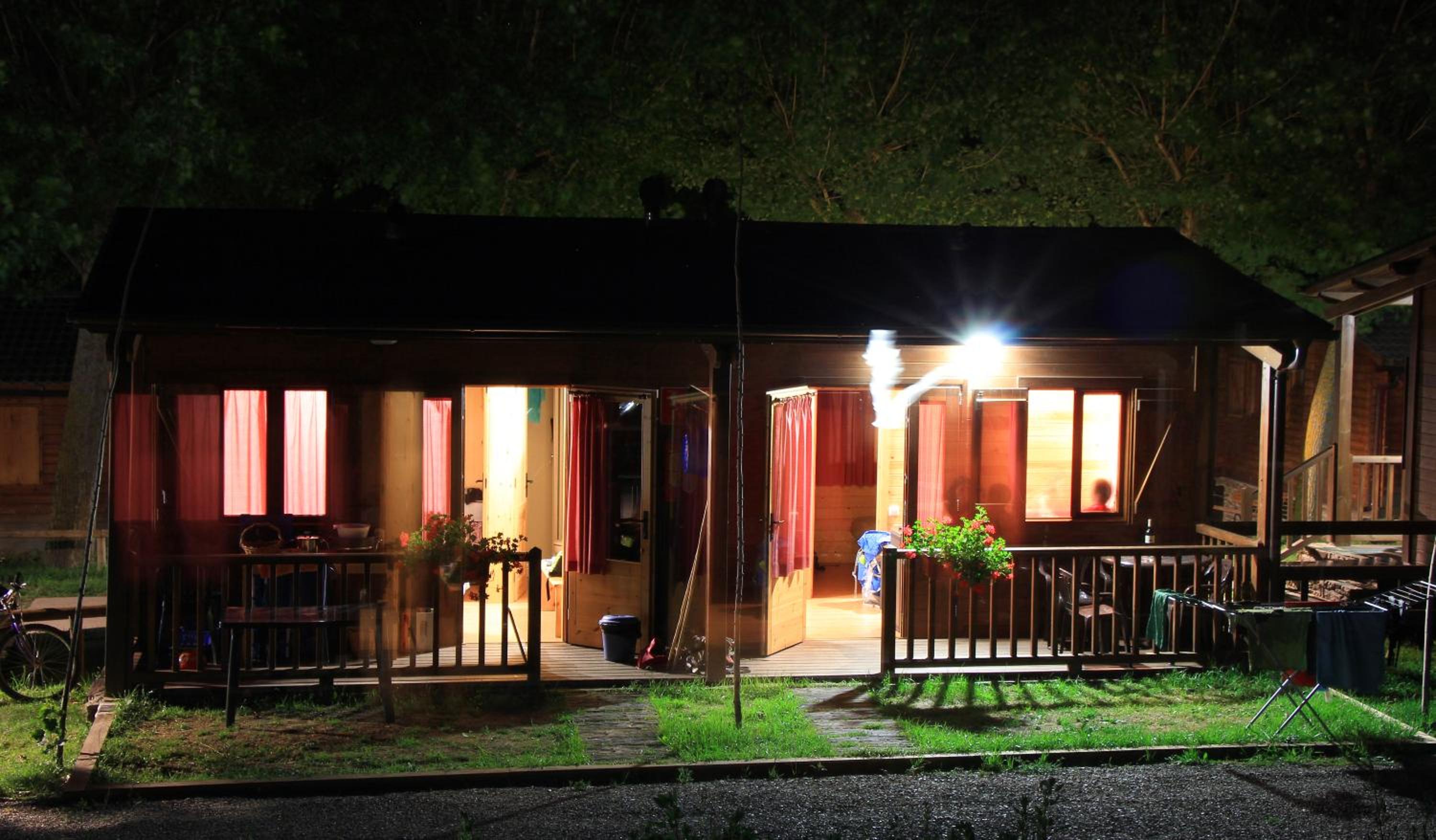 Bungalows Nou Camping