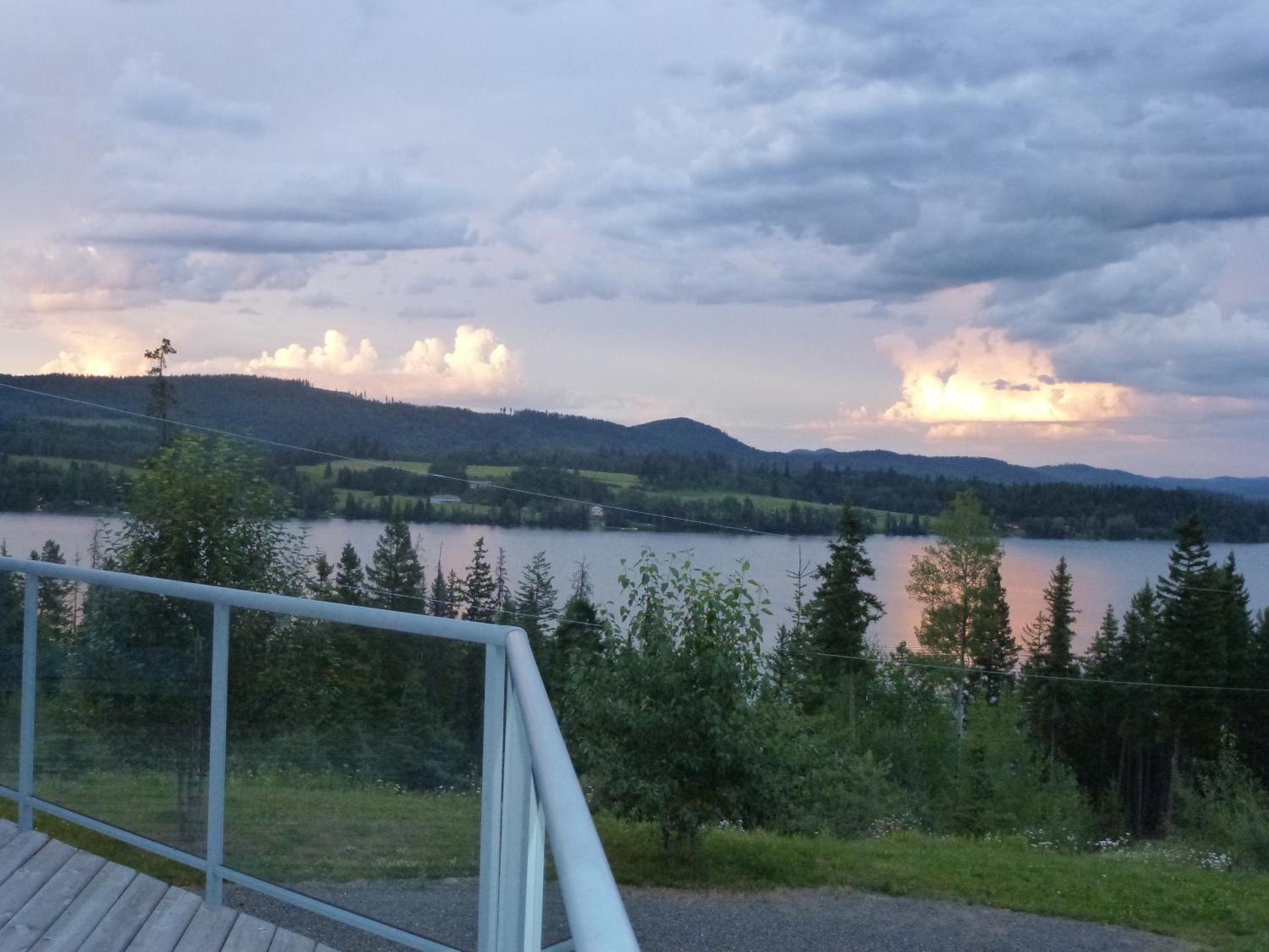 Little Black Bear Lodge/B&B