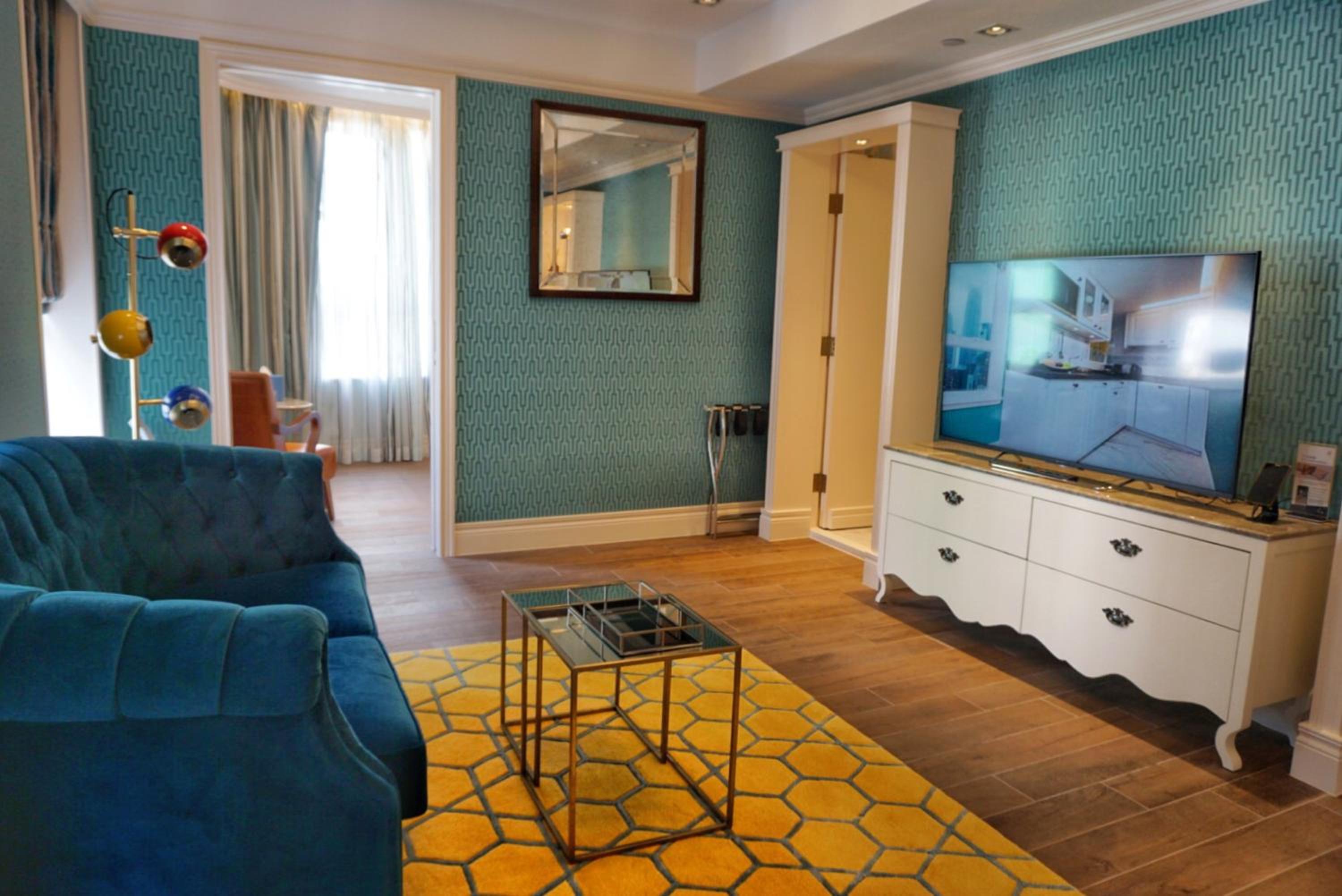 Hotel Madera Hollywood