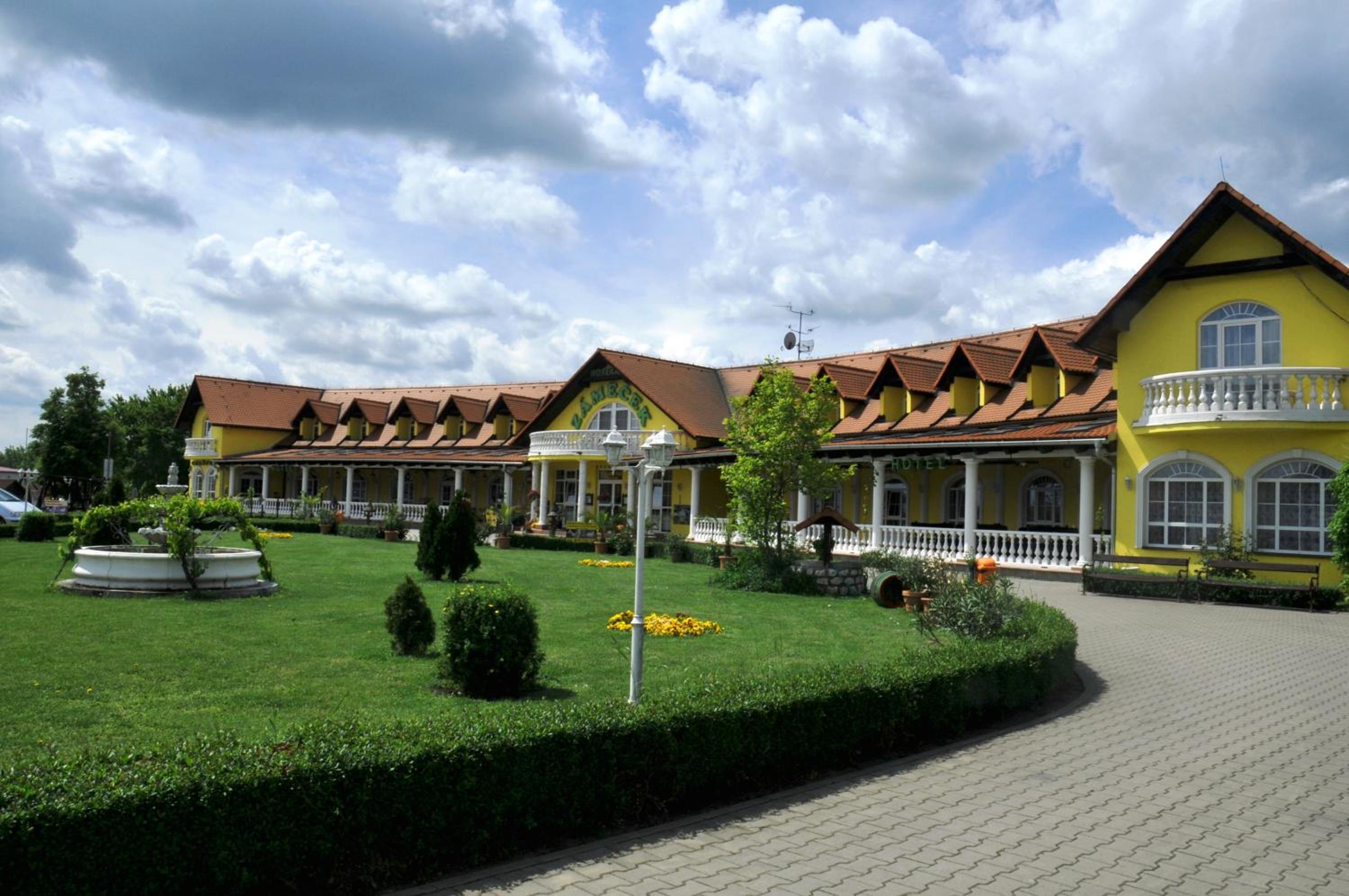 Hotel Zámeček - Image 1