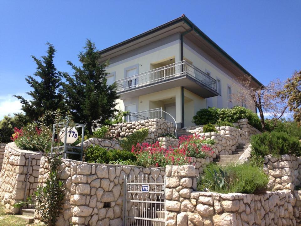 Apartments Car view 2