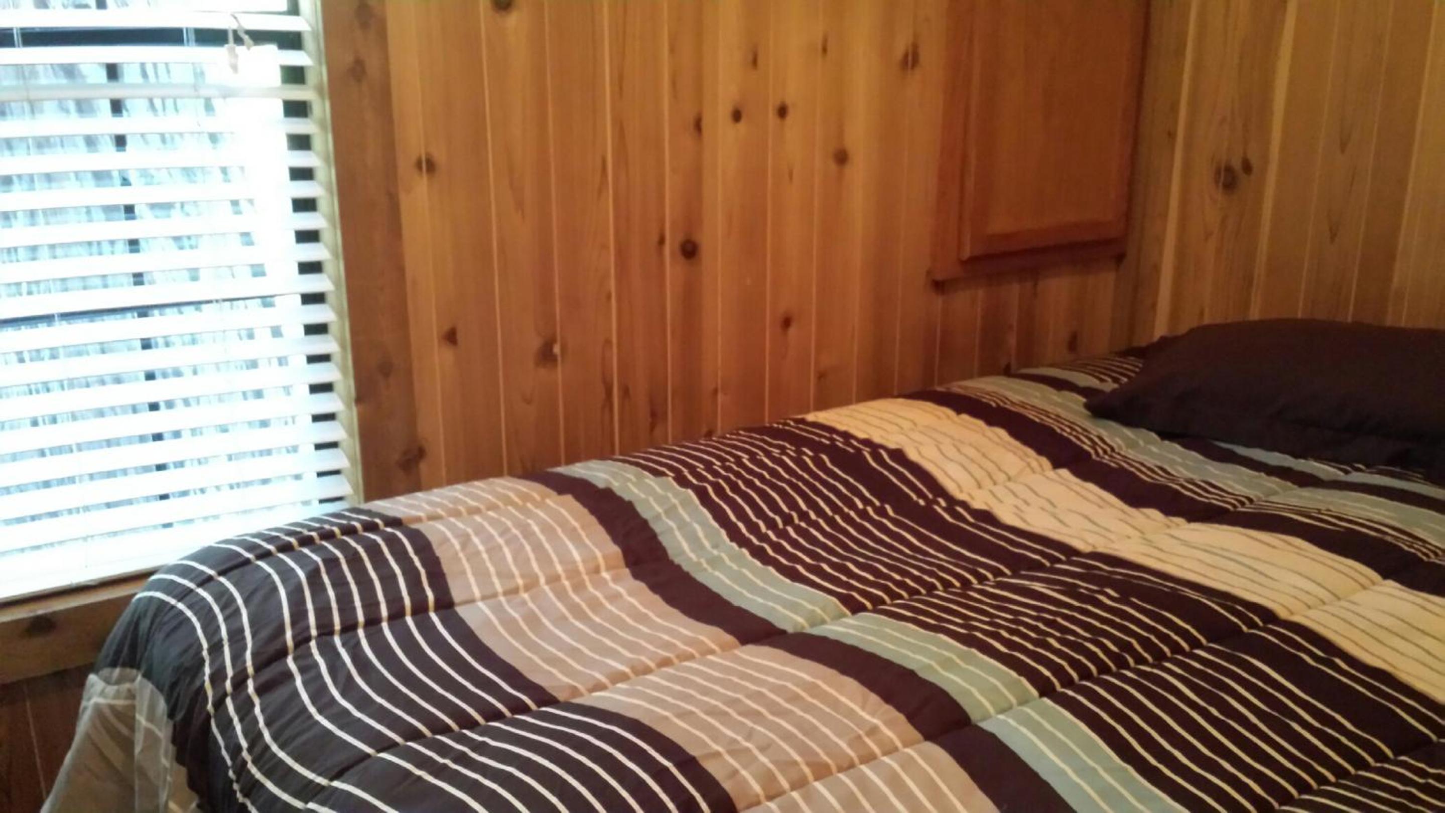 Snowflower Camping Resort Cabin 4