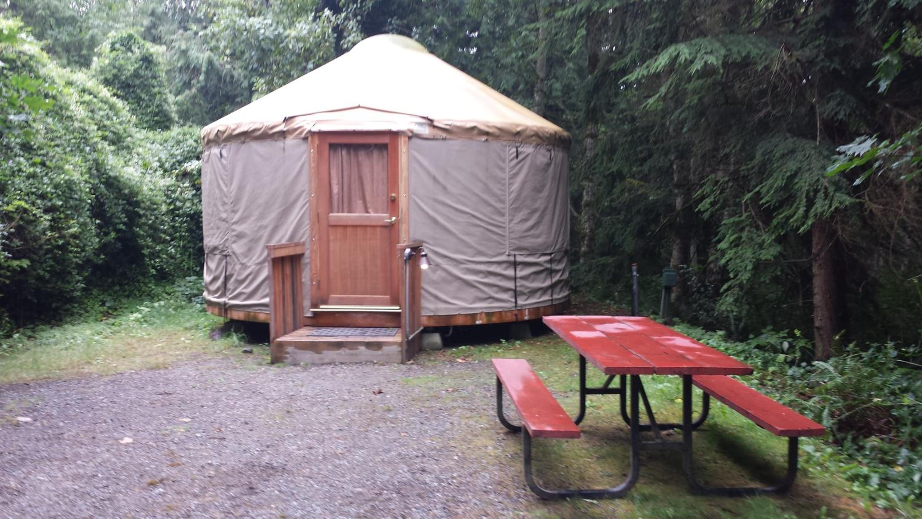 Miscellaneous Market Vacations - Snowflower Camping Resort 16 ft. Yurt 10 - Property Image 1