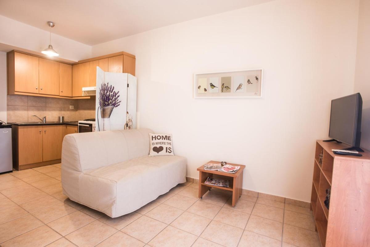Mini Art Apartment