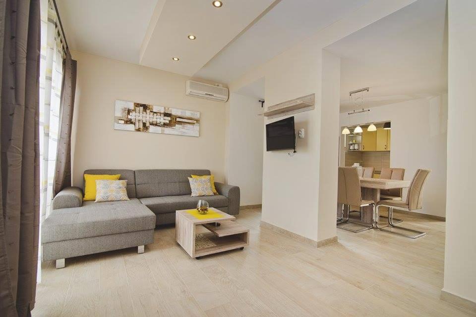 Apartment Obratov