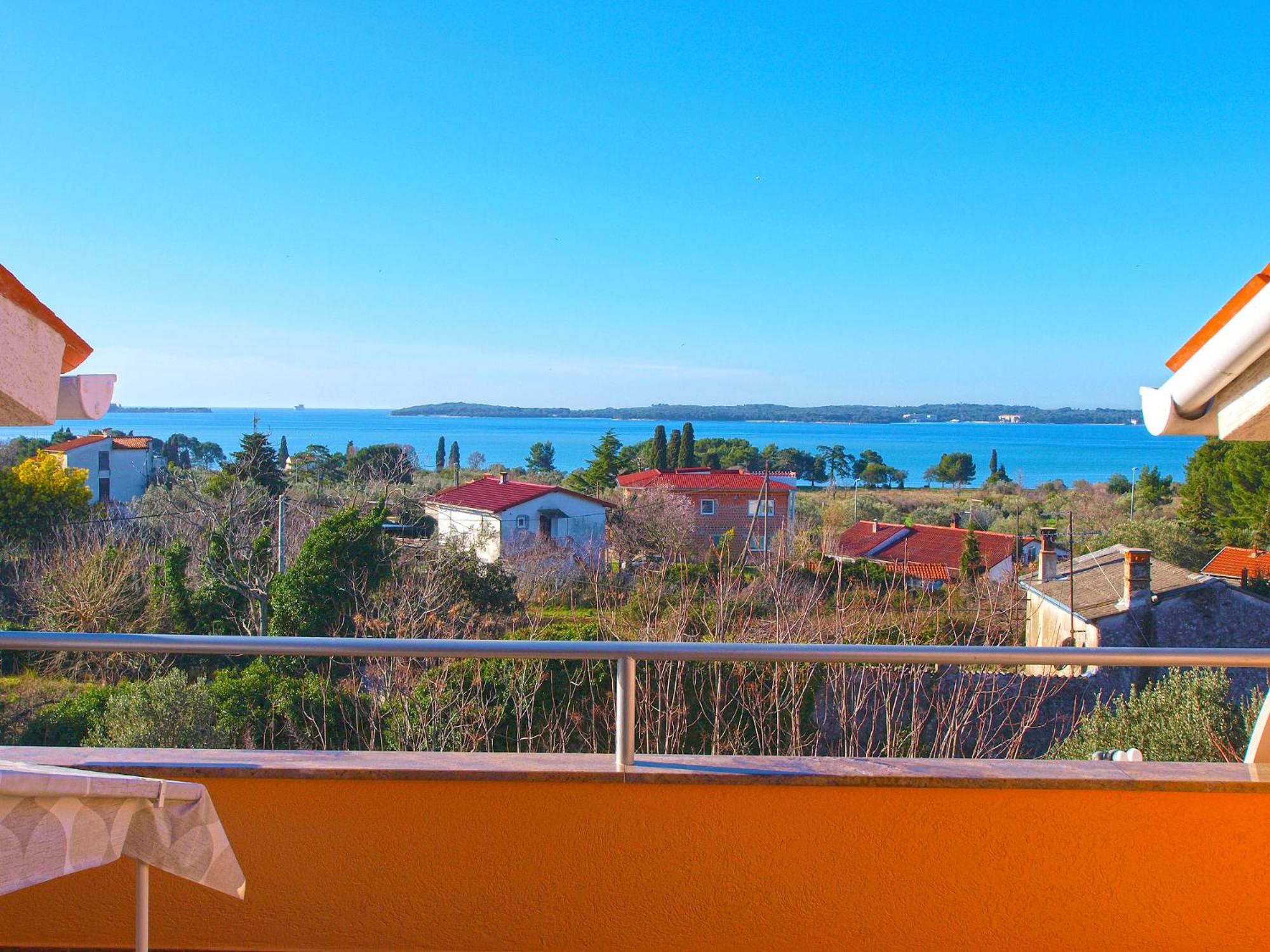 Apartments Orange 994 view 3
