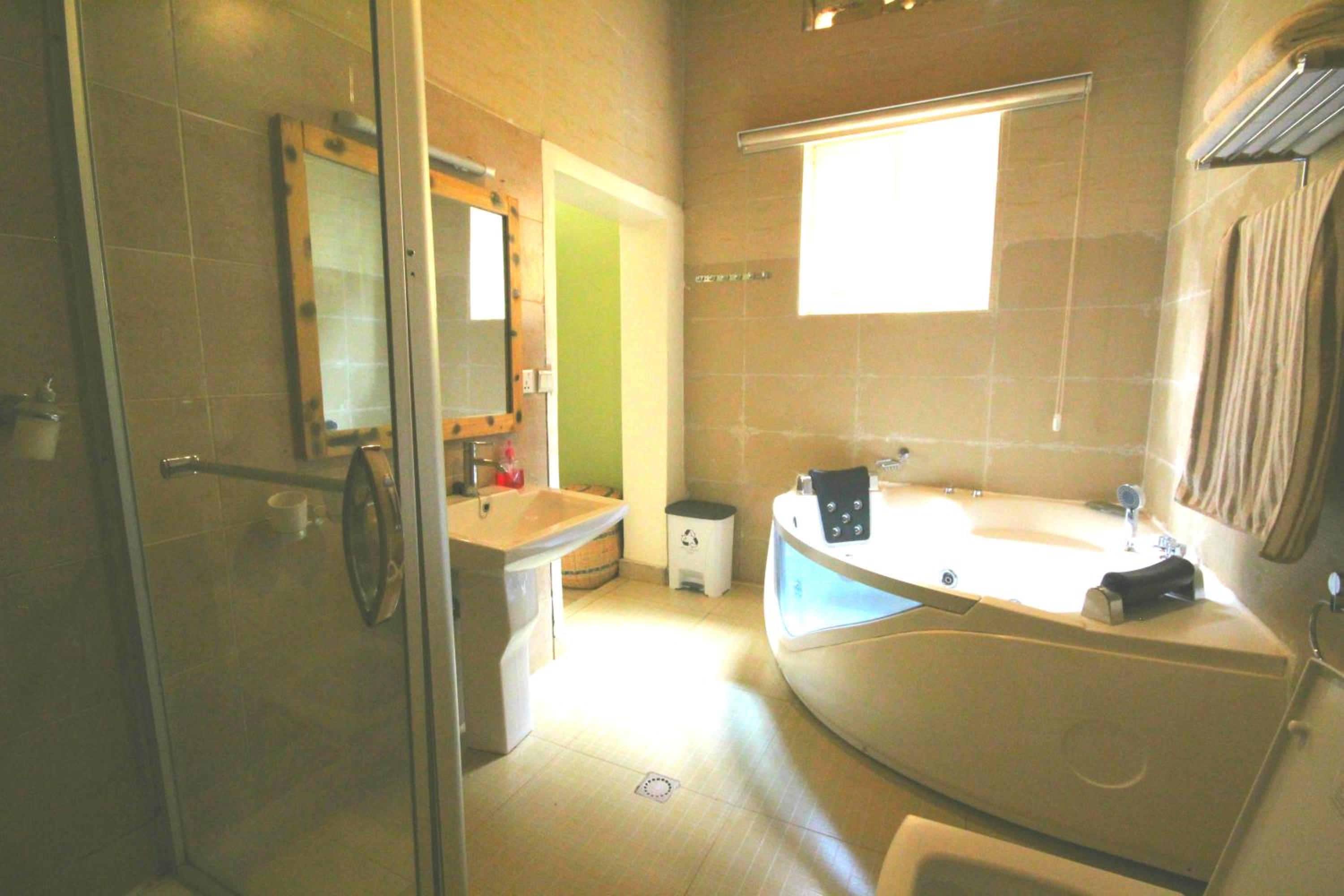 Yambi Guesthouse
