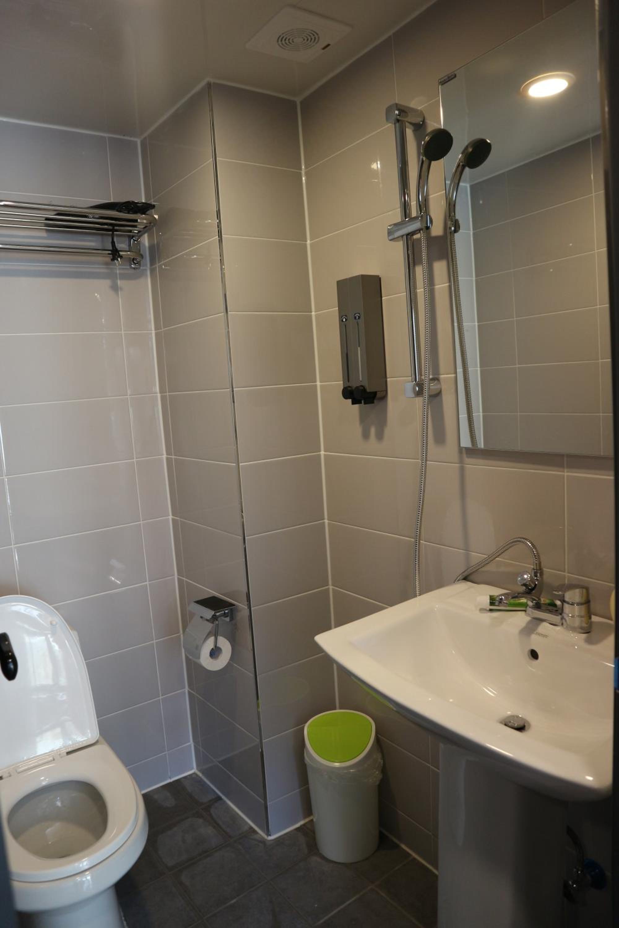 Photo 19