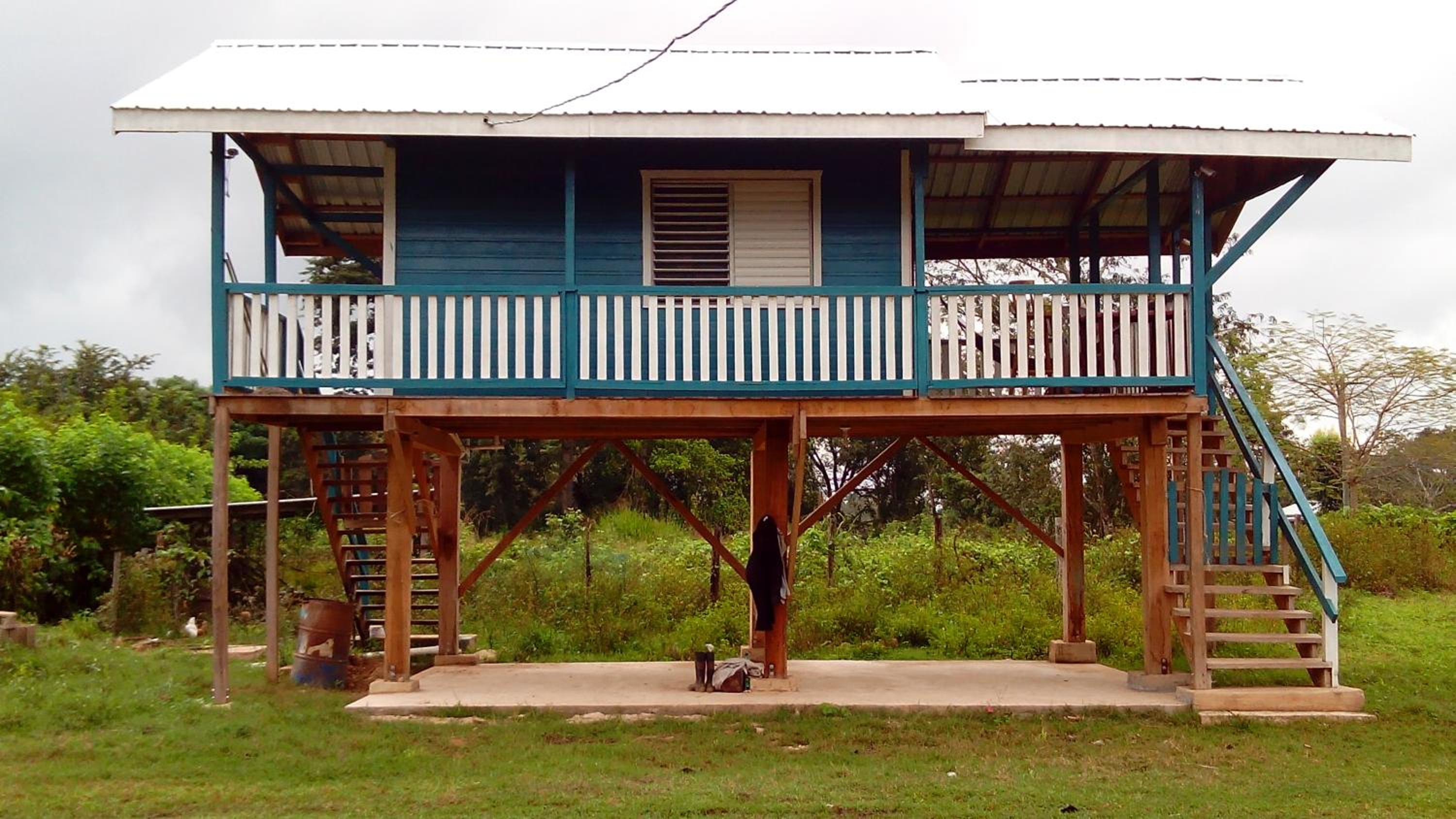 Don Santiago Guesthouse Downtown