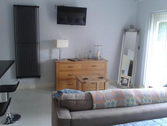 Plas Y Dderwen Bed and Breakfast