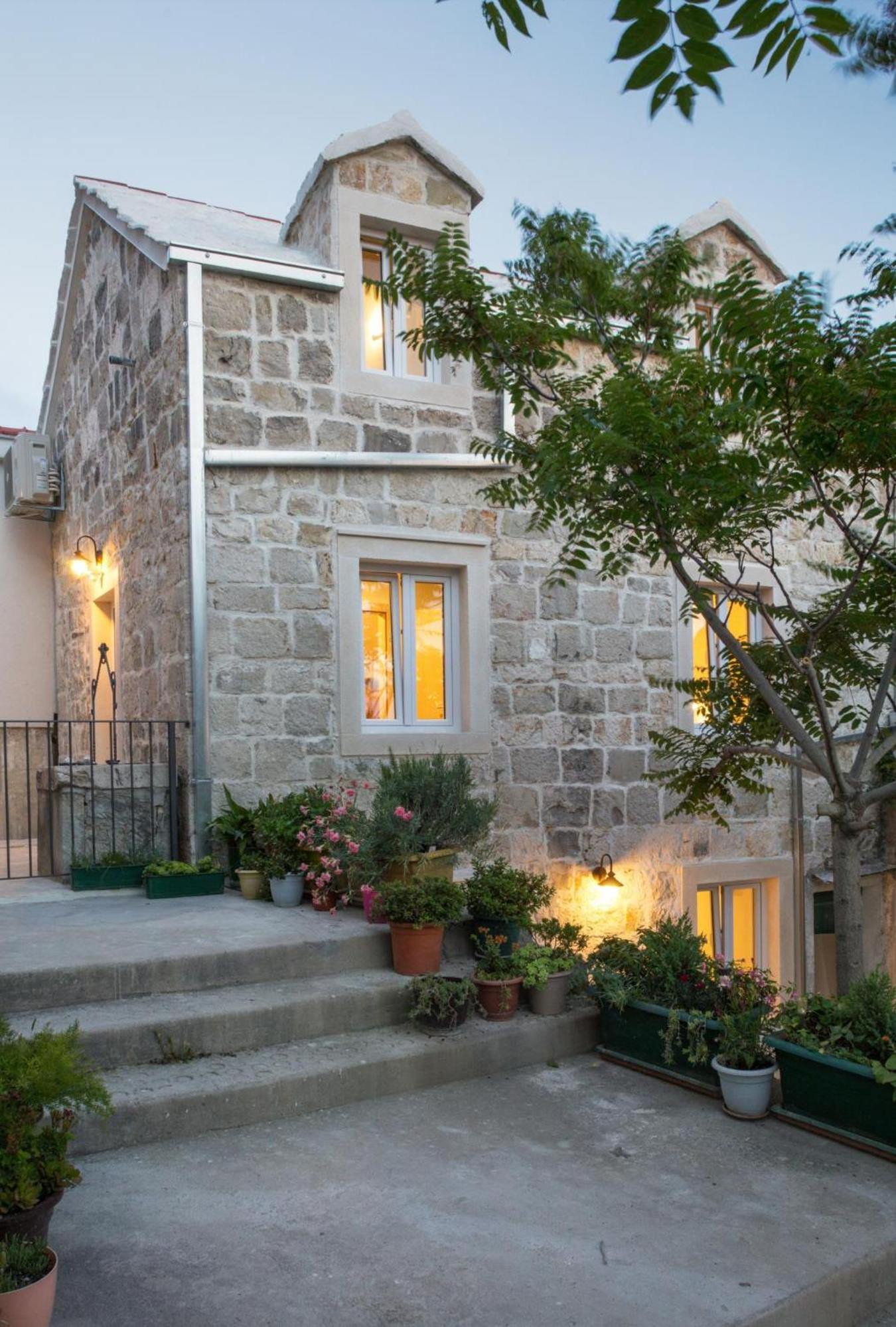 Hotel Vila Eli - Image 1