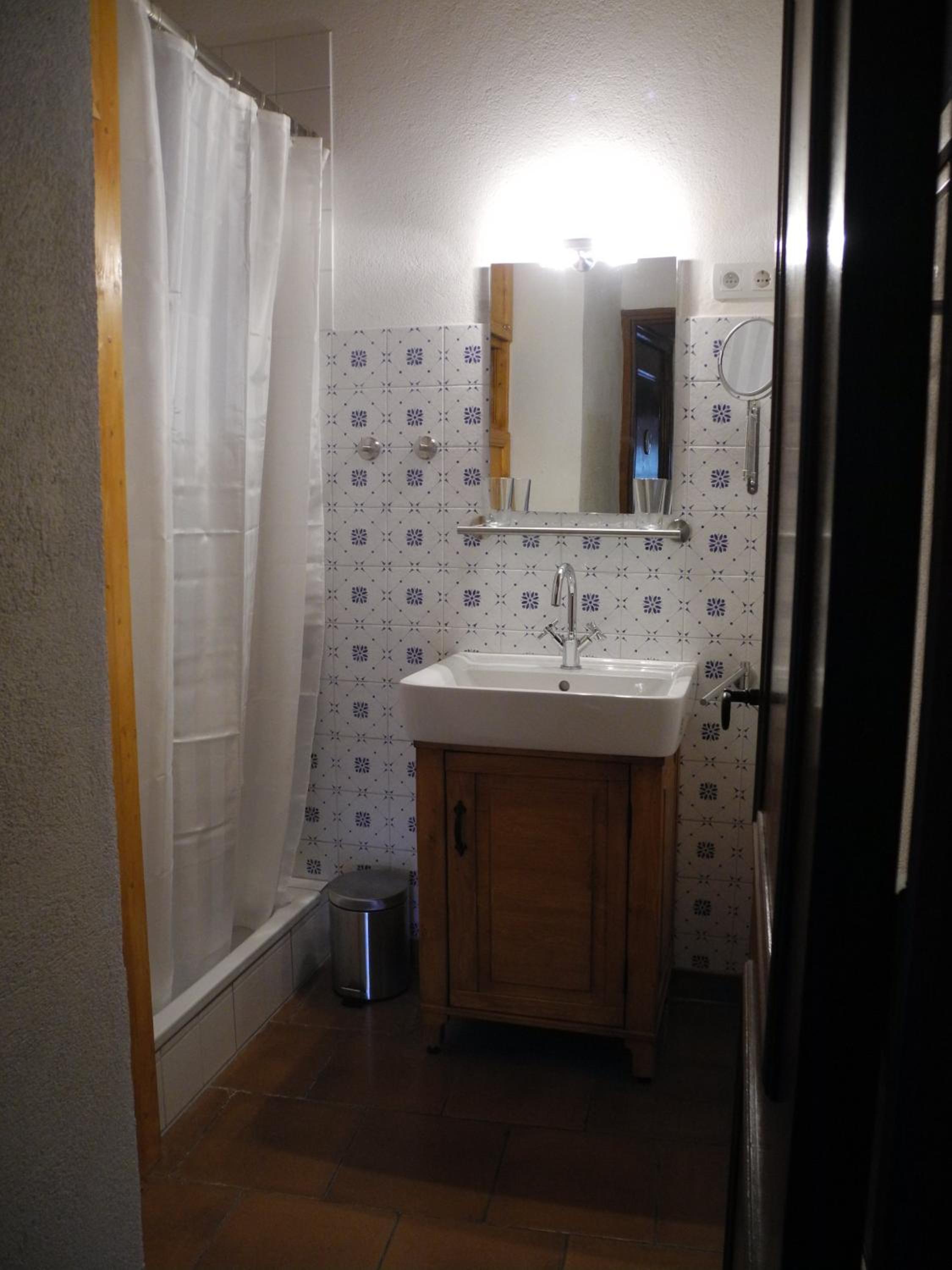Photo 42
