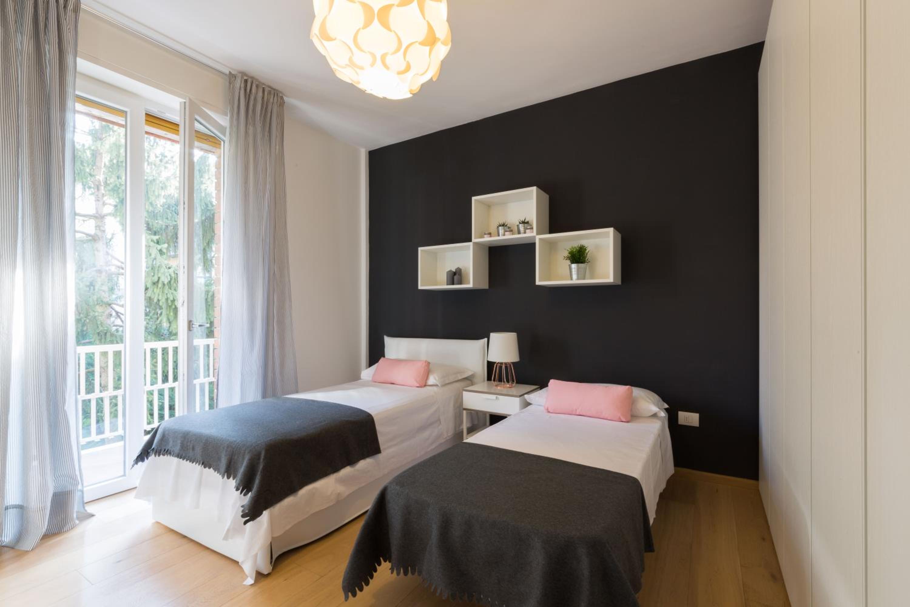 Verona Vacations - Design  Luxury Apartment Verona - Property Image 11