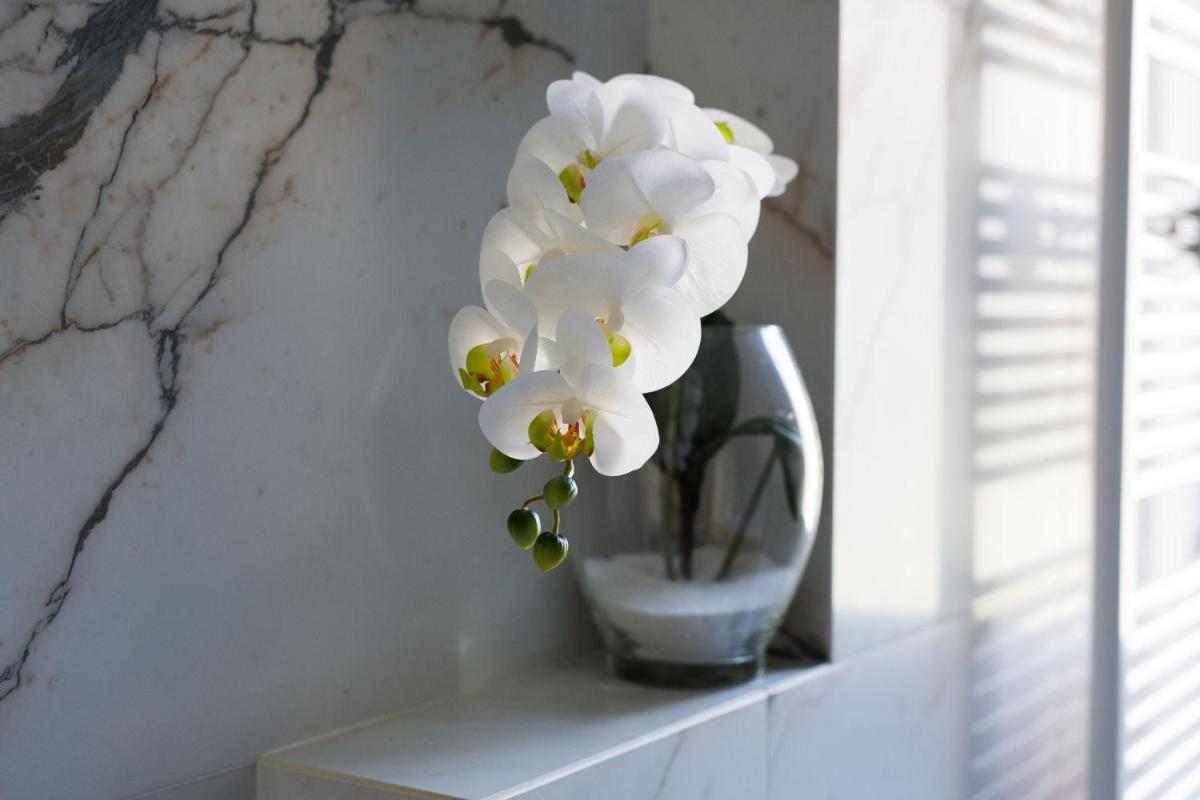 Verona Vacations - Design  Luxury Apartment Verona - Property Image 6