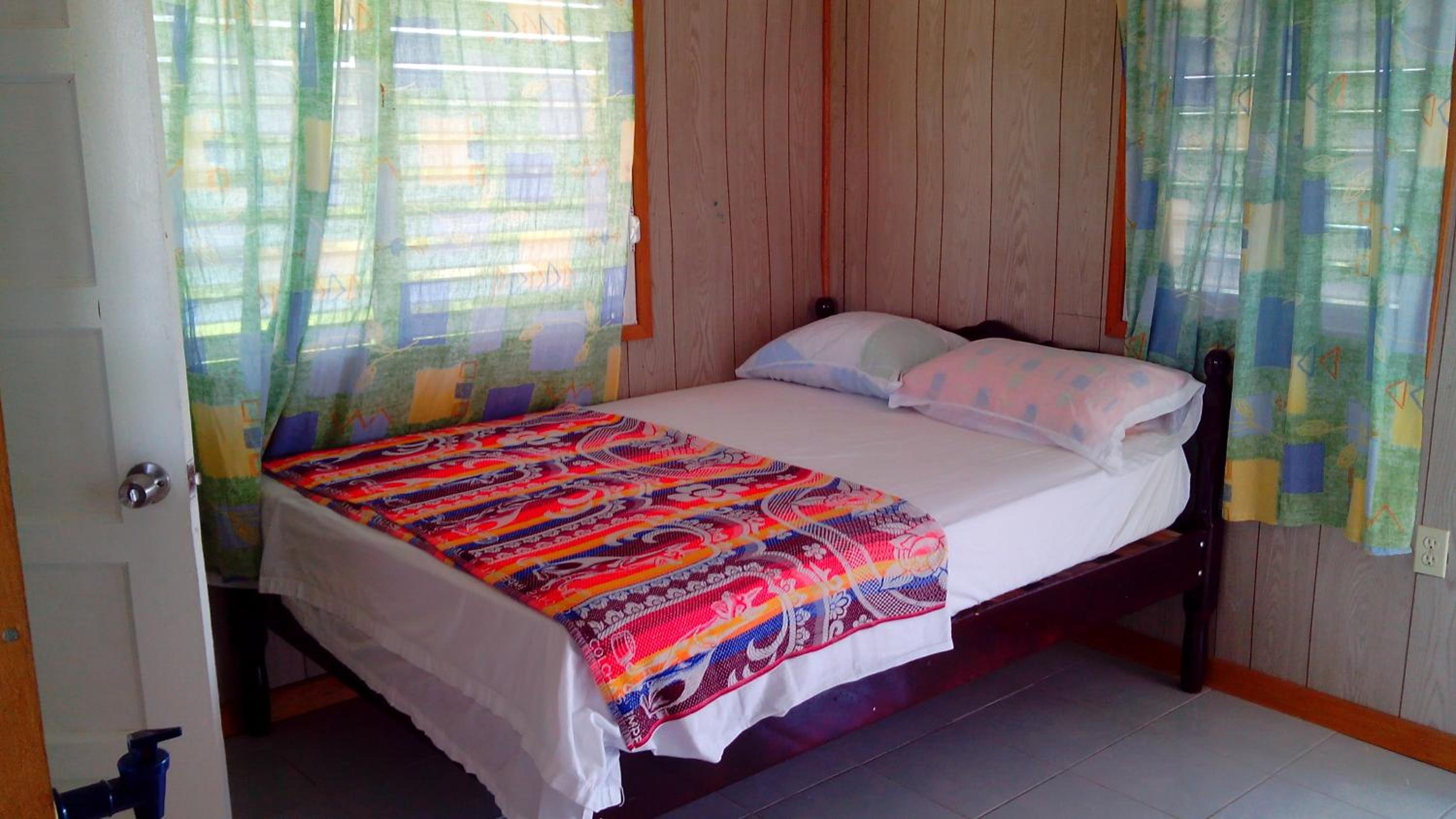 Don Santiago Guesthouse Downtown