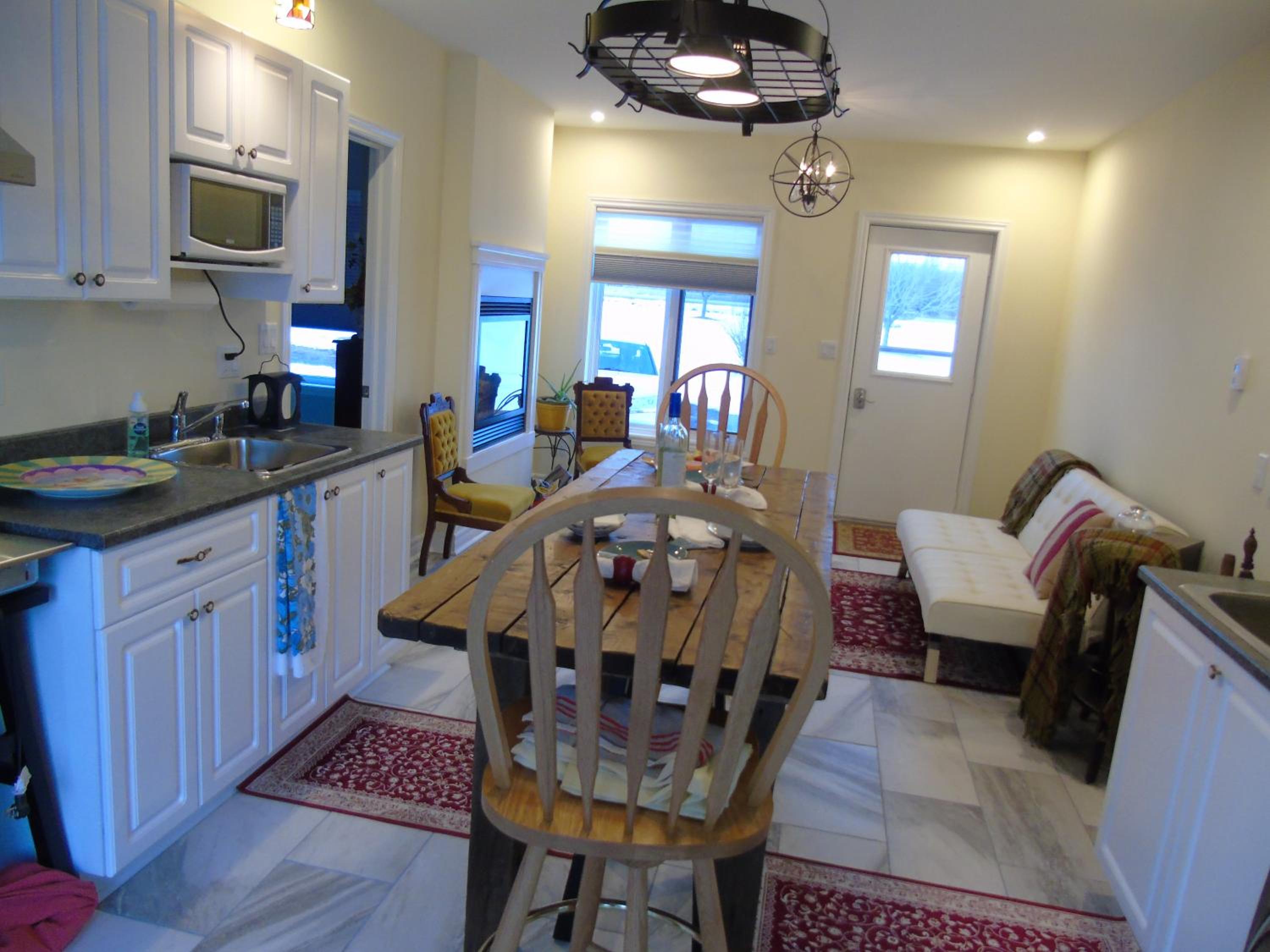 Runaway Bay Guest House