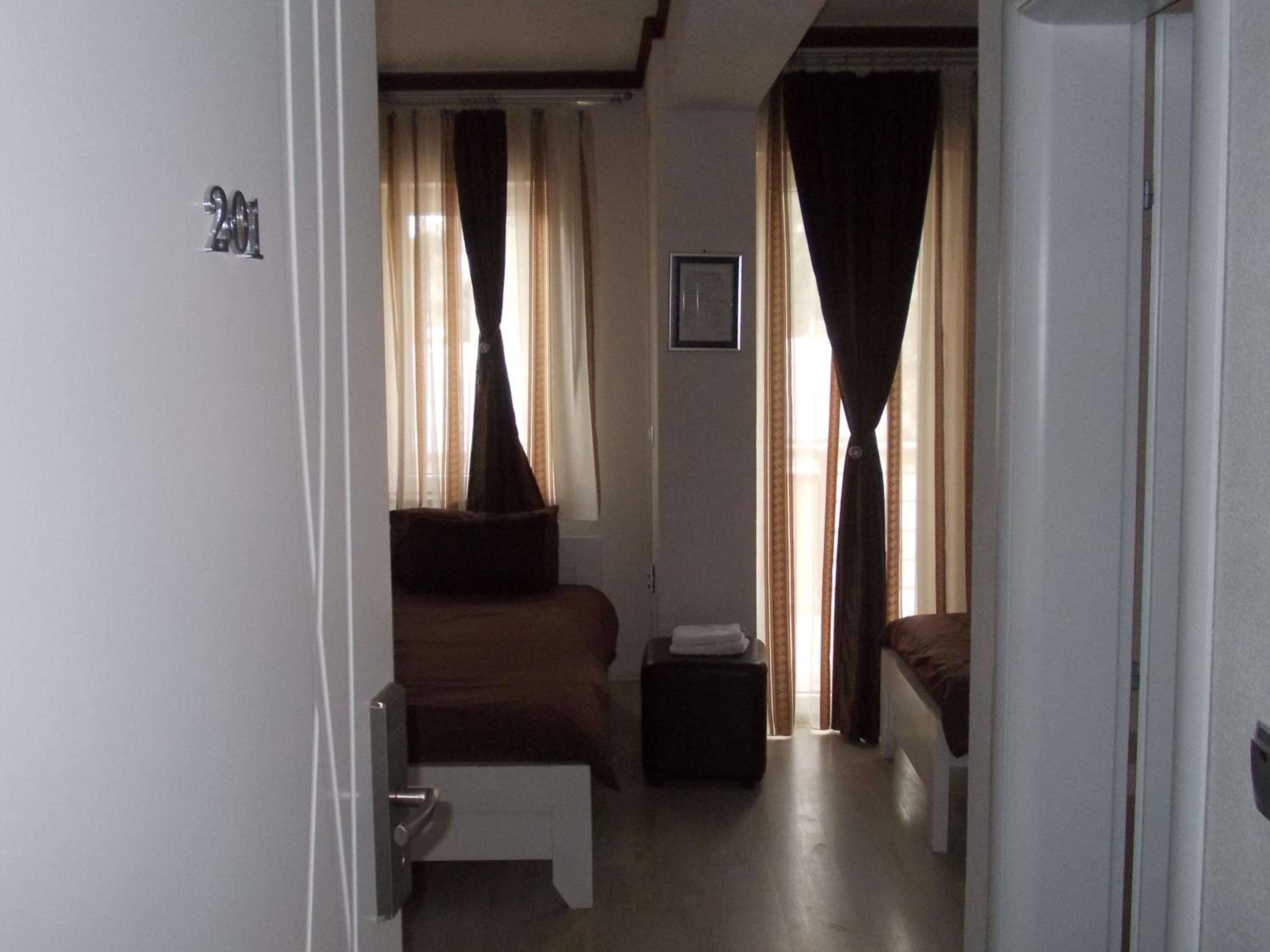 Photo 46