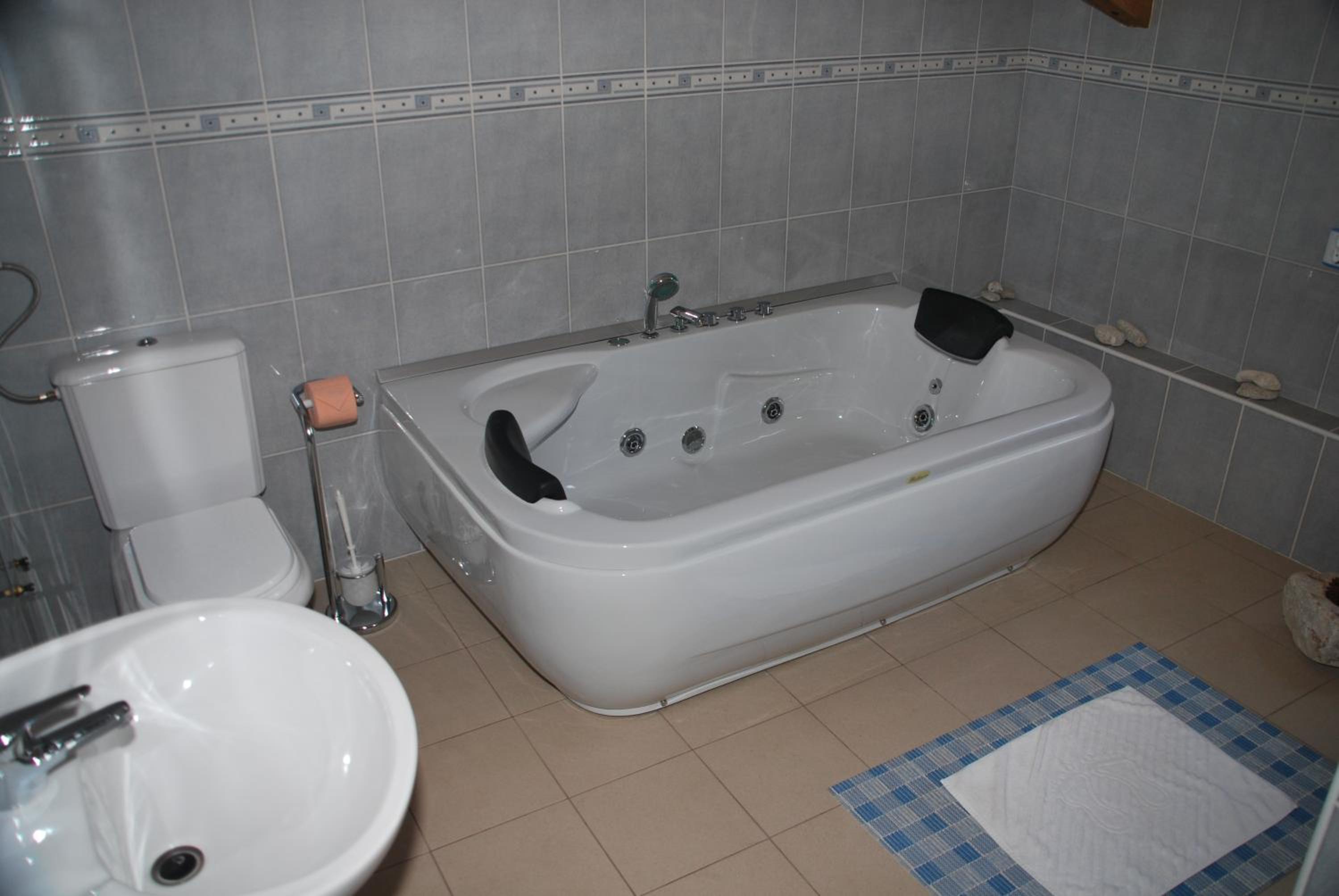 Photo 37