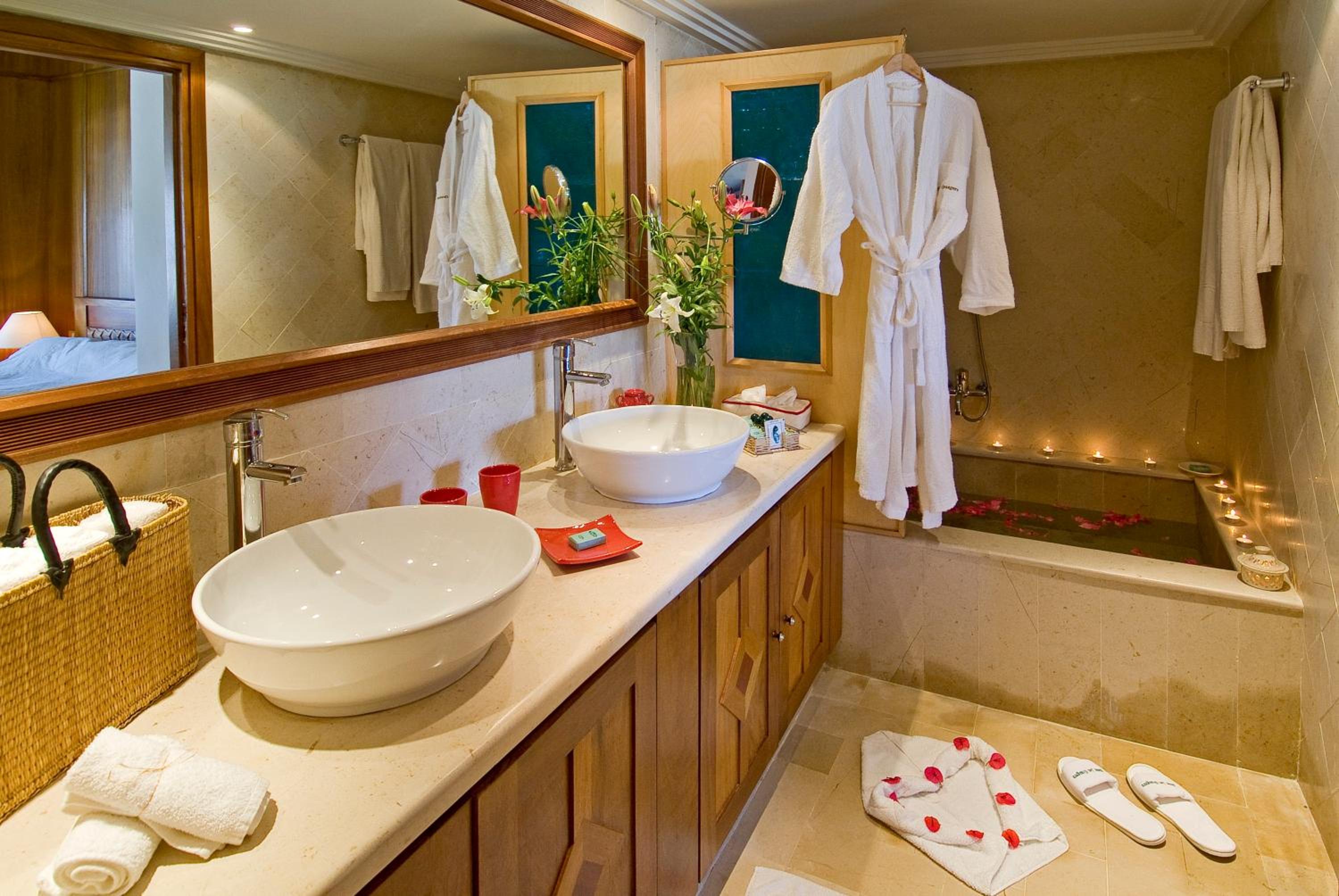 Hammamet Vacations - The Orangers Beach Resort and Bungalows All Inclusive - Property Image 1