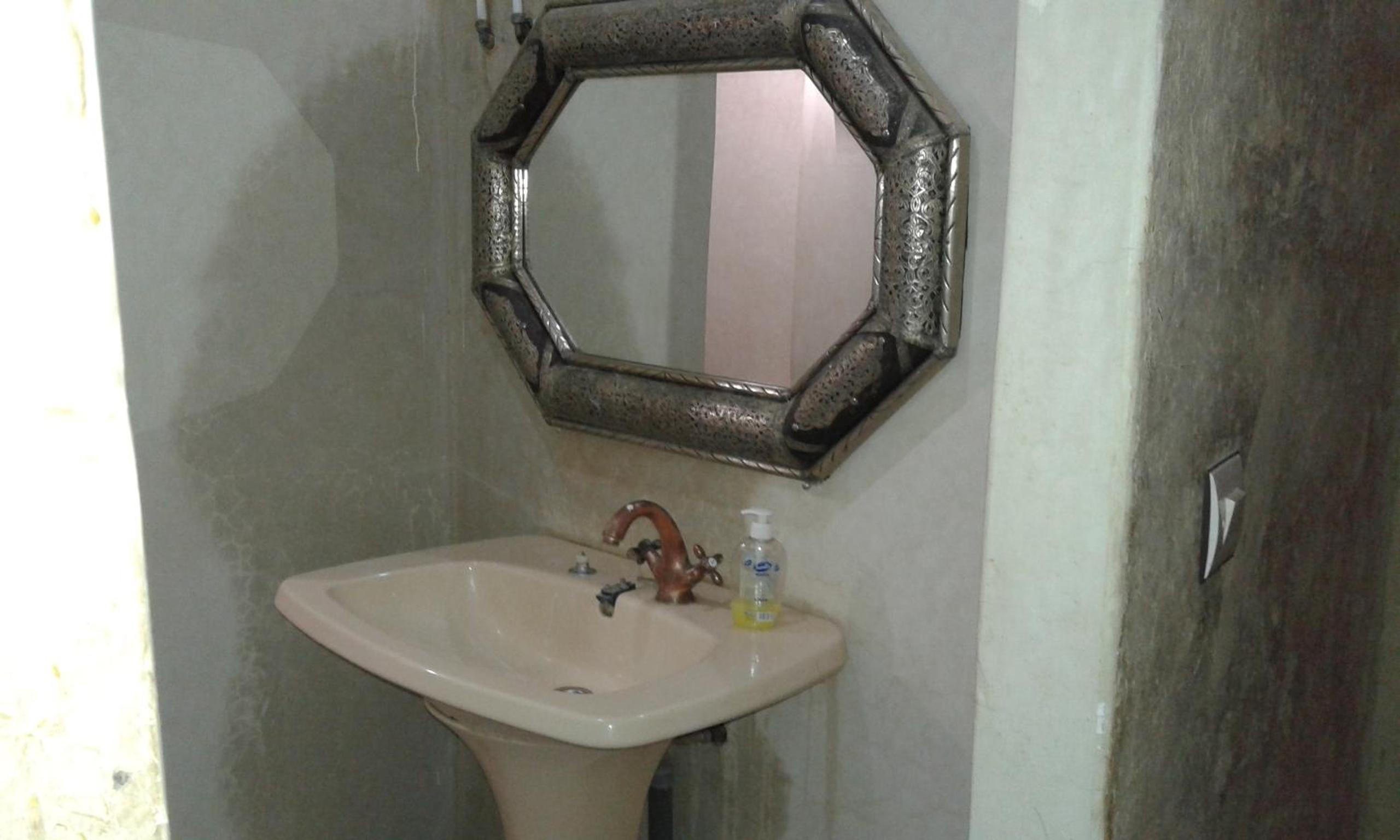 Photo 100