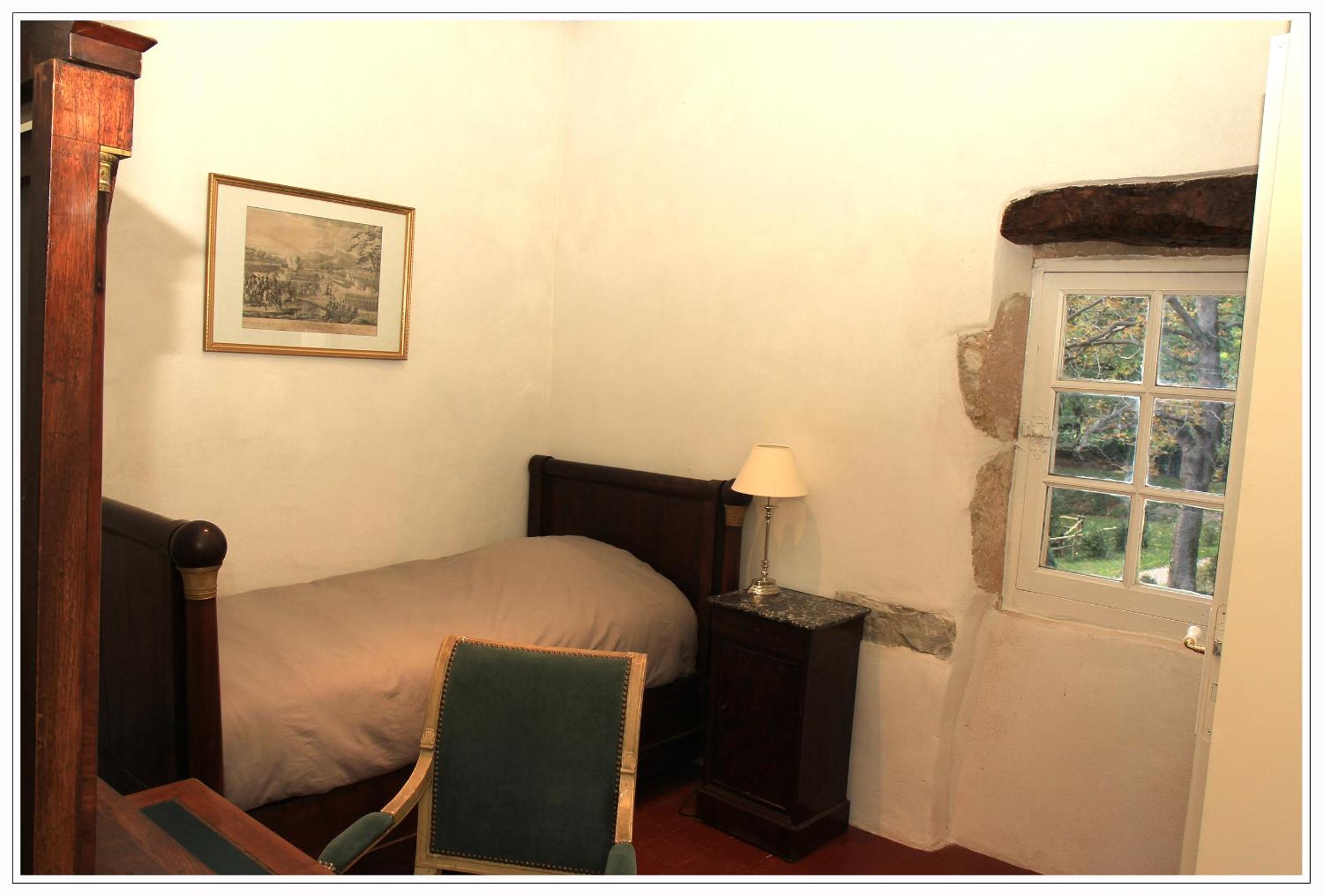 Photo 25