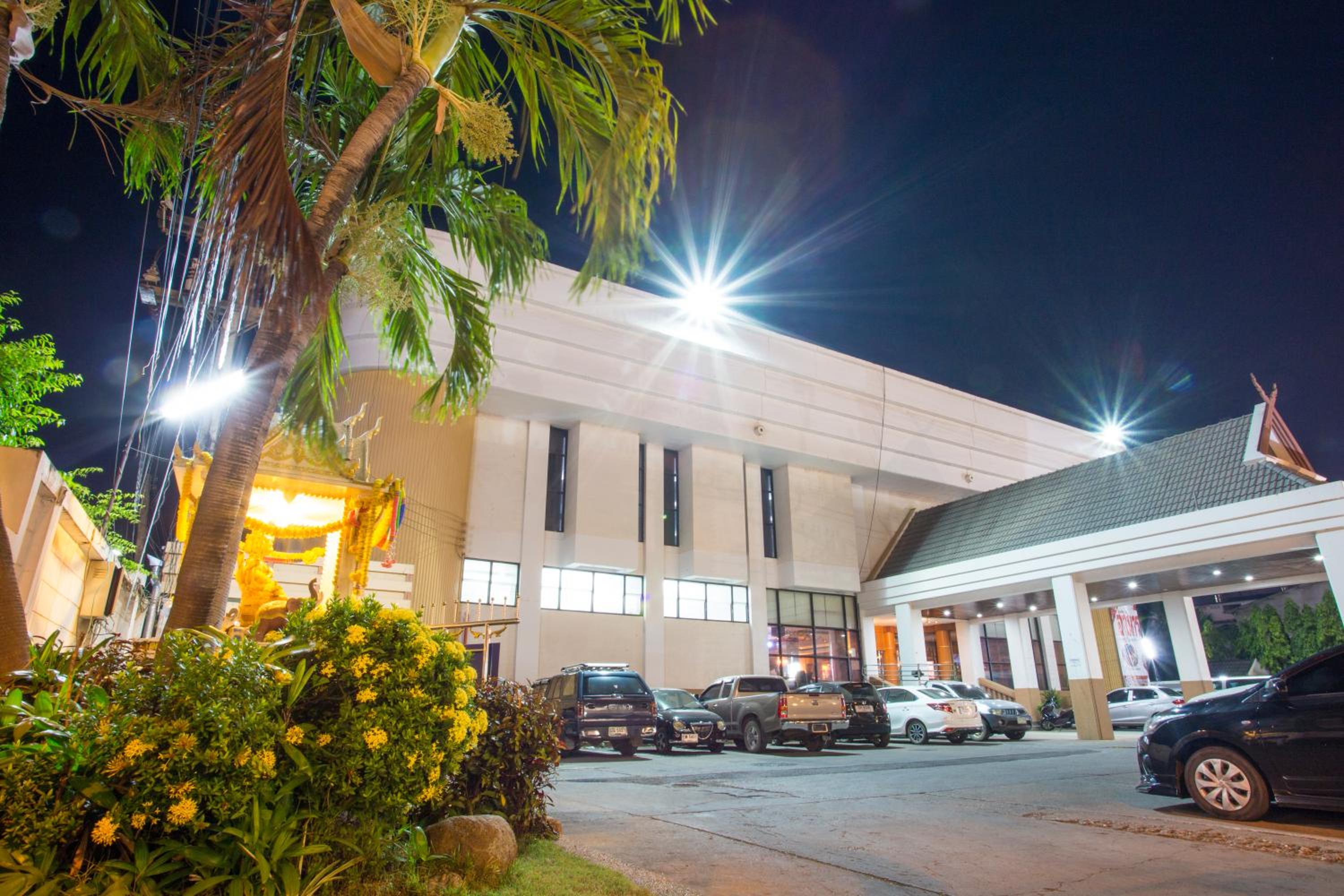 Seeharaj Hotel