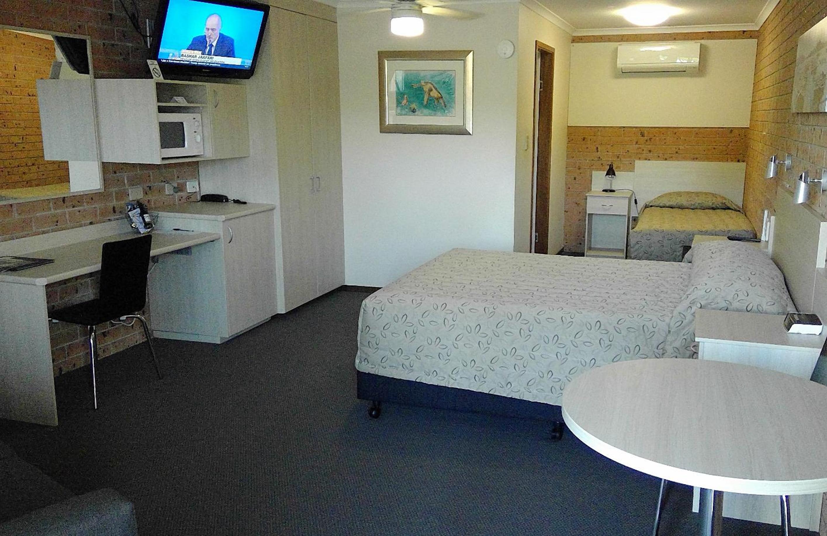 Cardiff Motor Inn