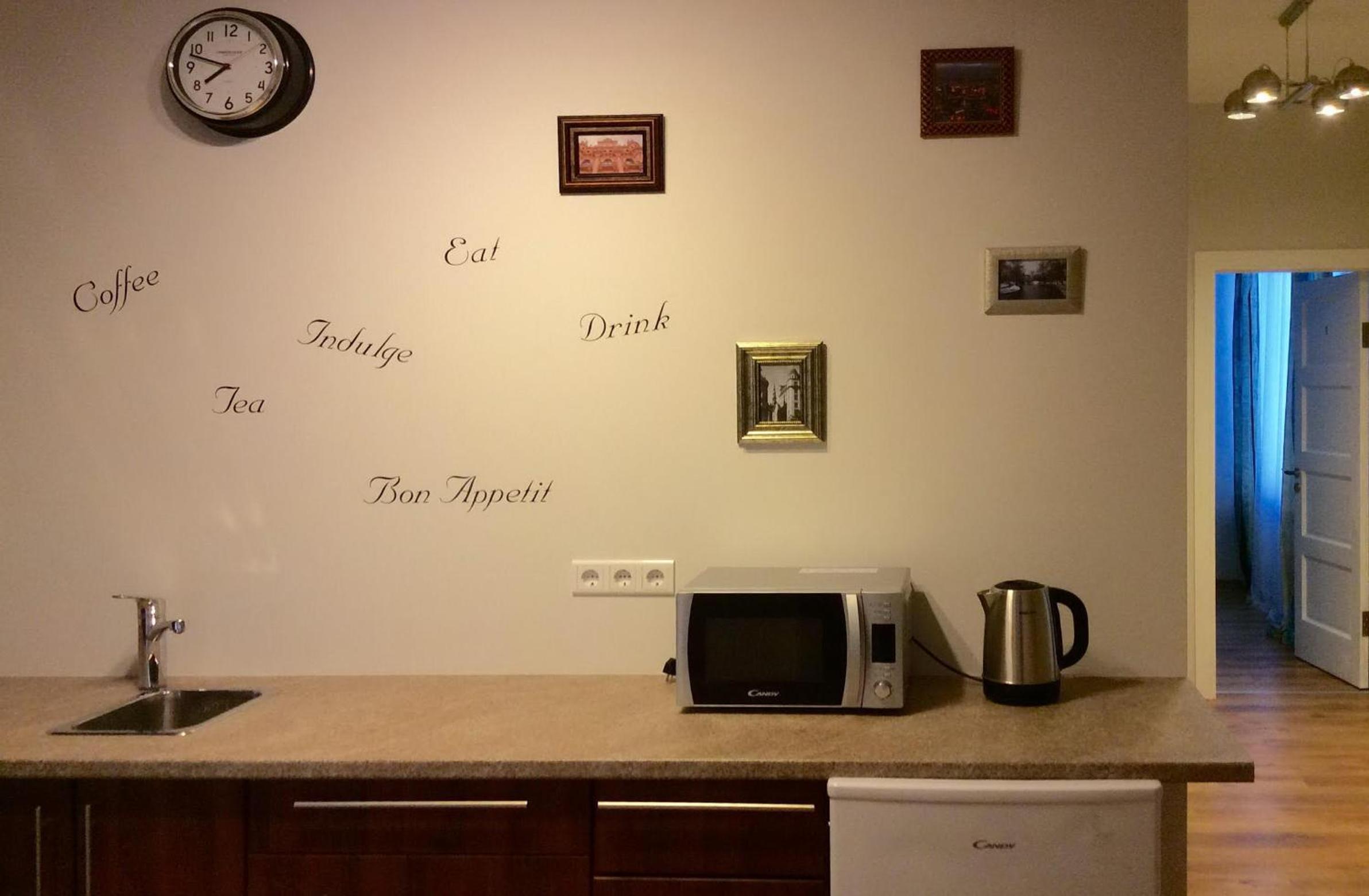 Photo 33