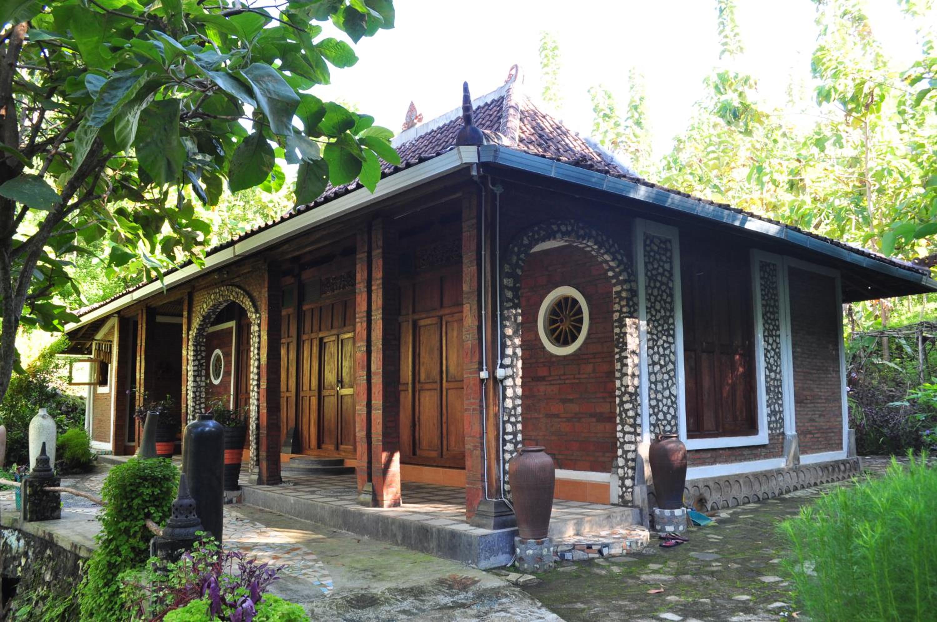 Photo 12