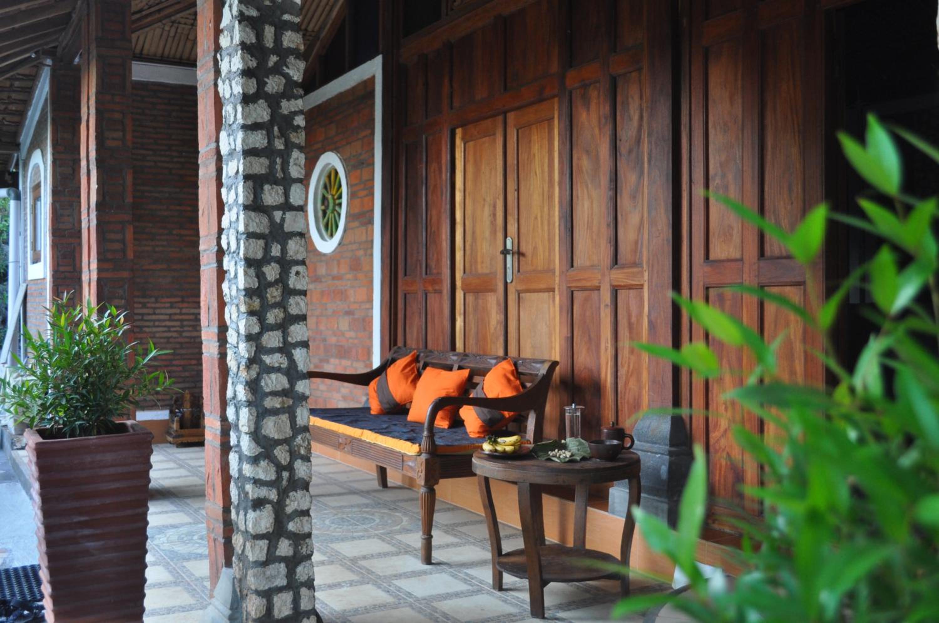 Villa Tentrem view 5