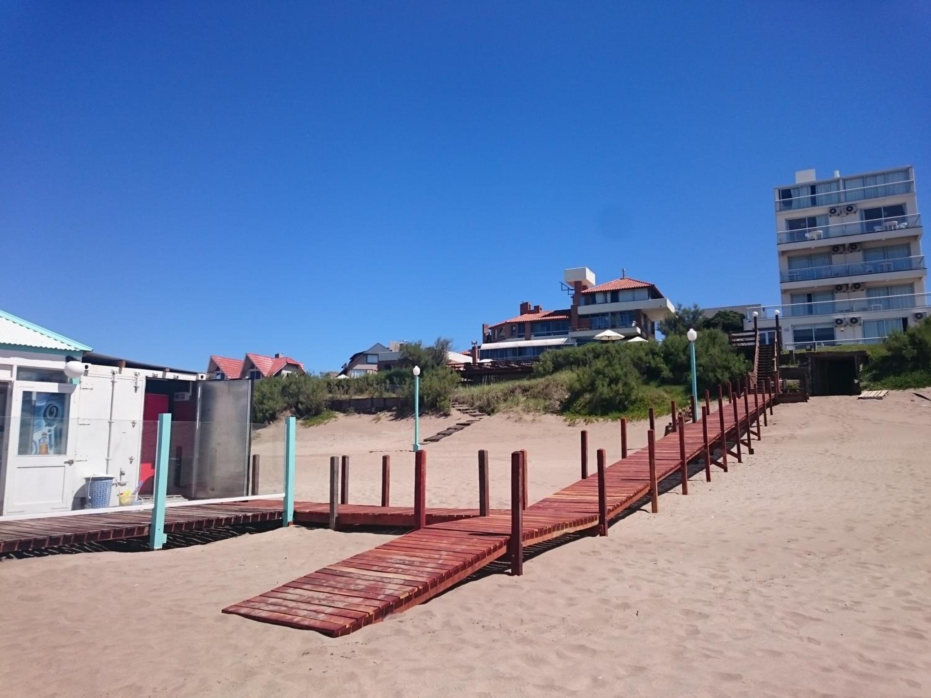 Mitre Al Mar