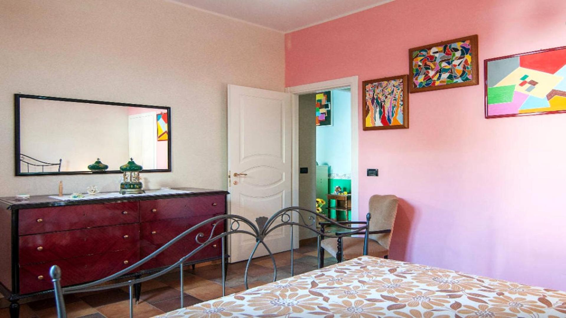 Casa indipendente con ampia veranda view 5