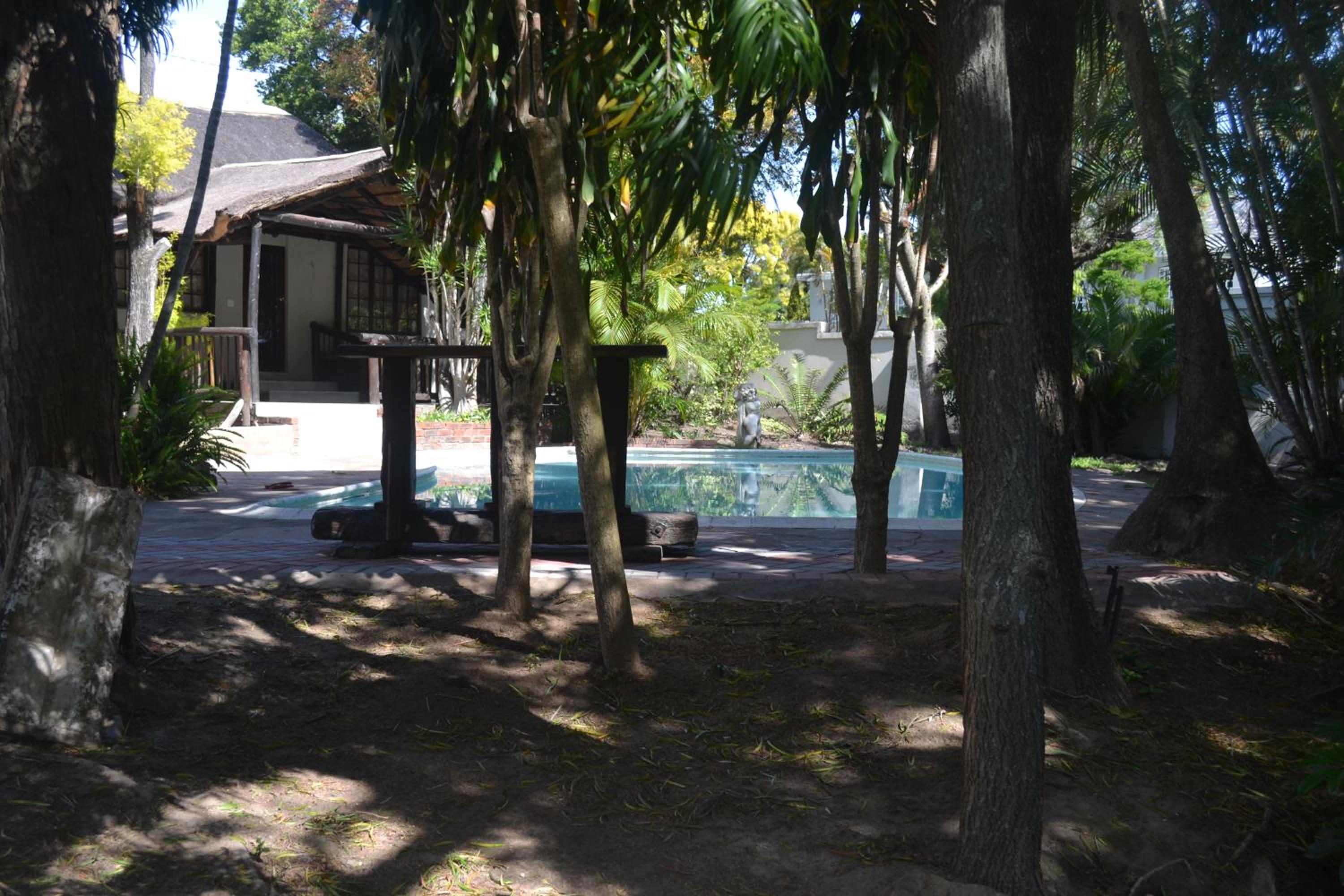 Cycad Lodge