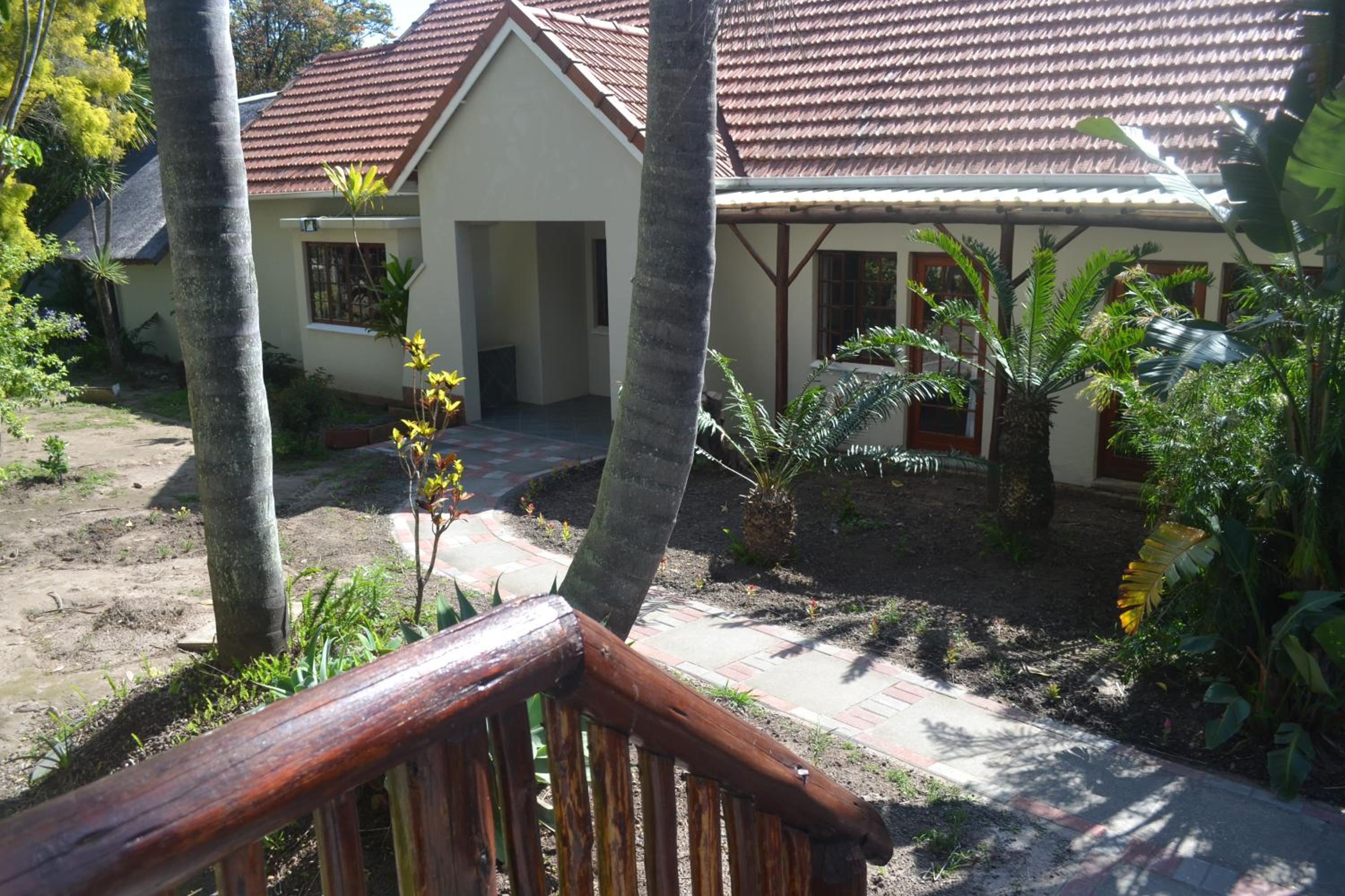 Cycad Lodge
