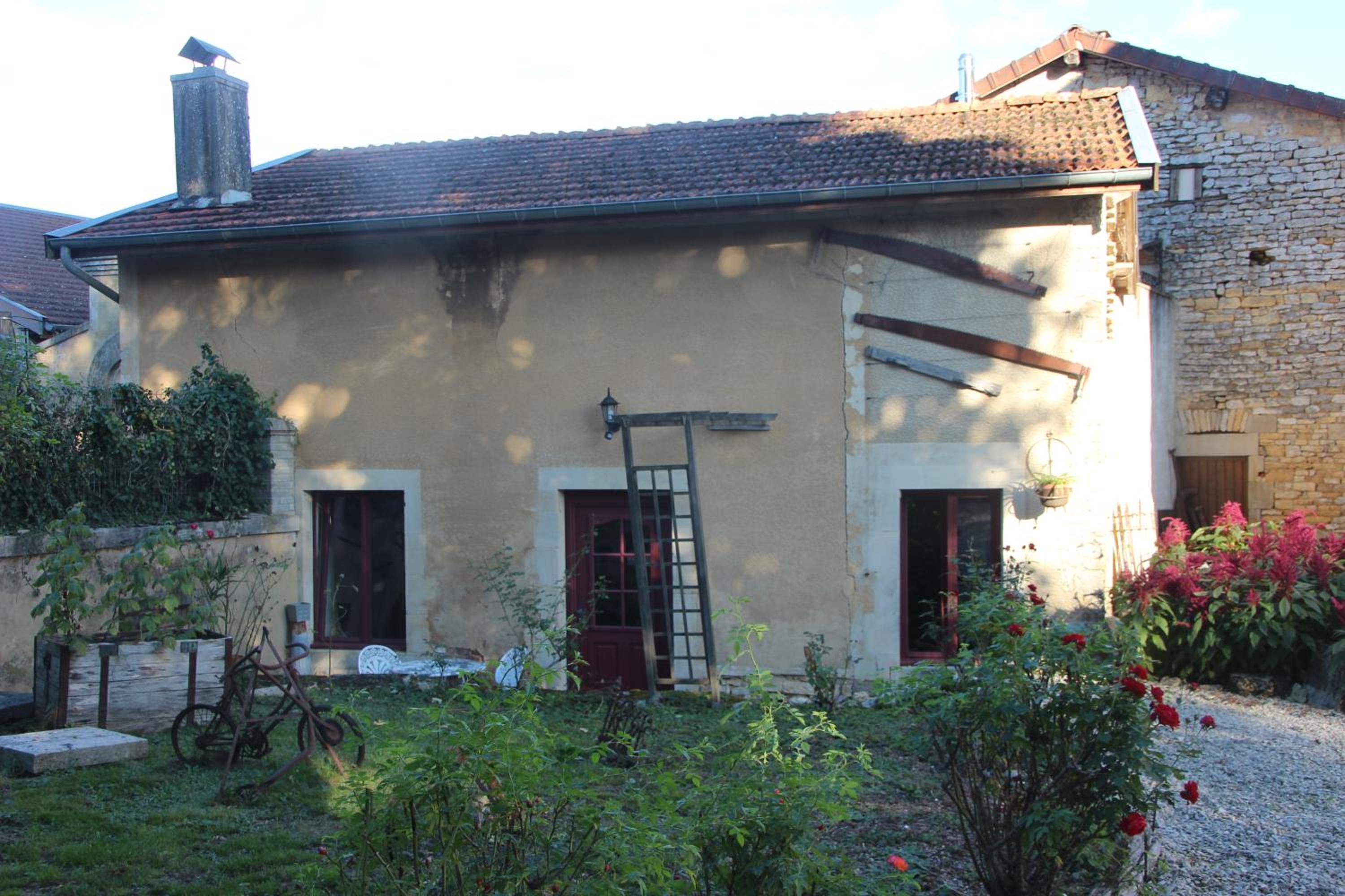 Photo 25