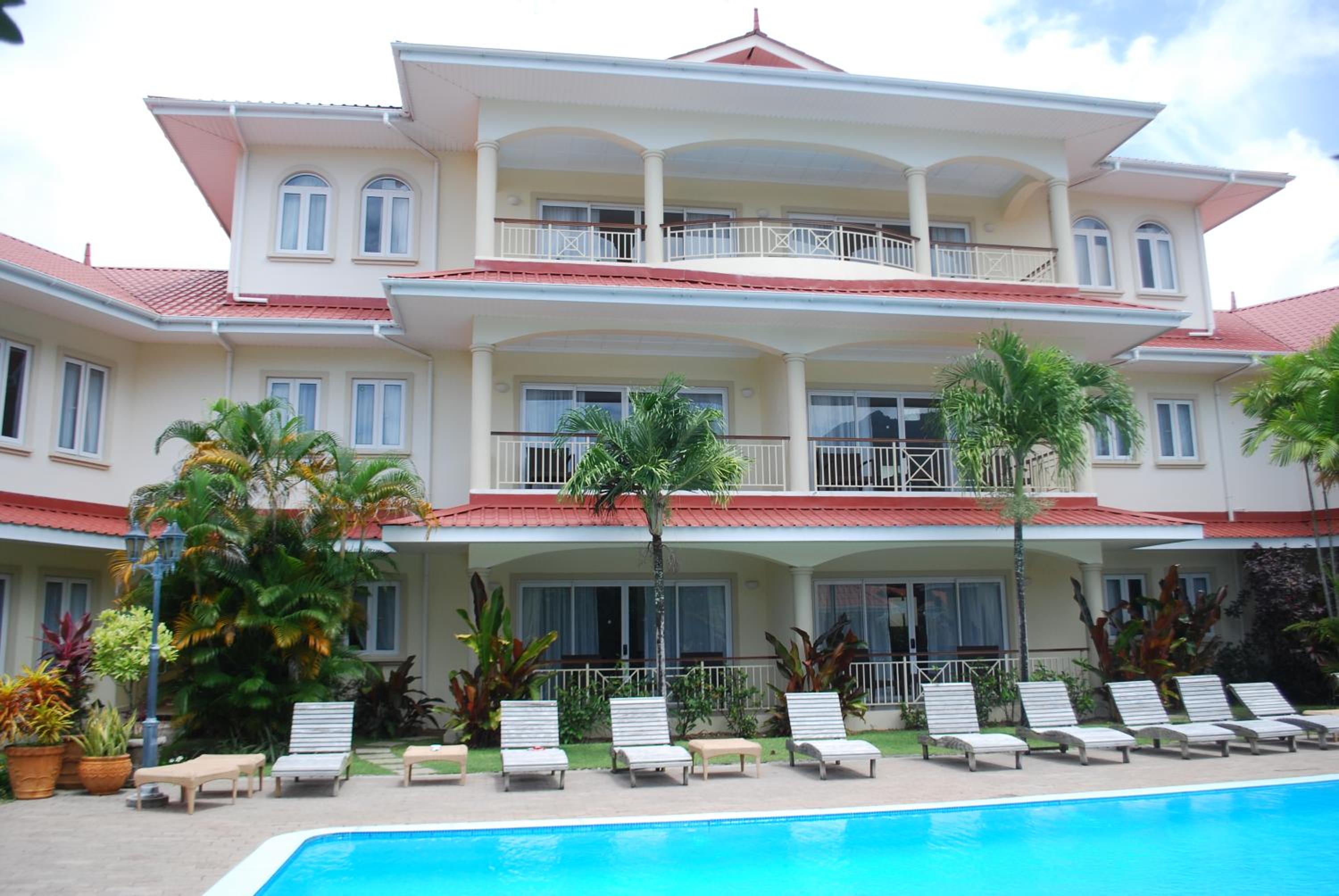 Hotel Marie Laure Suites - Image 1