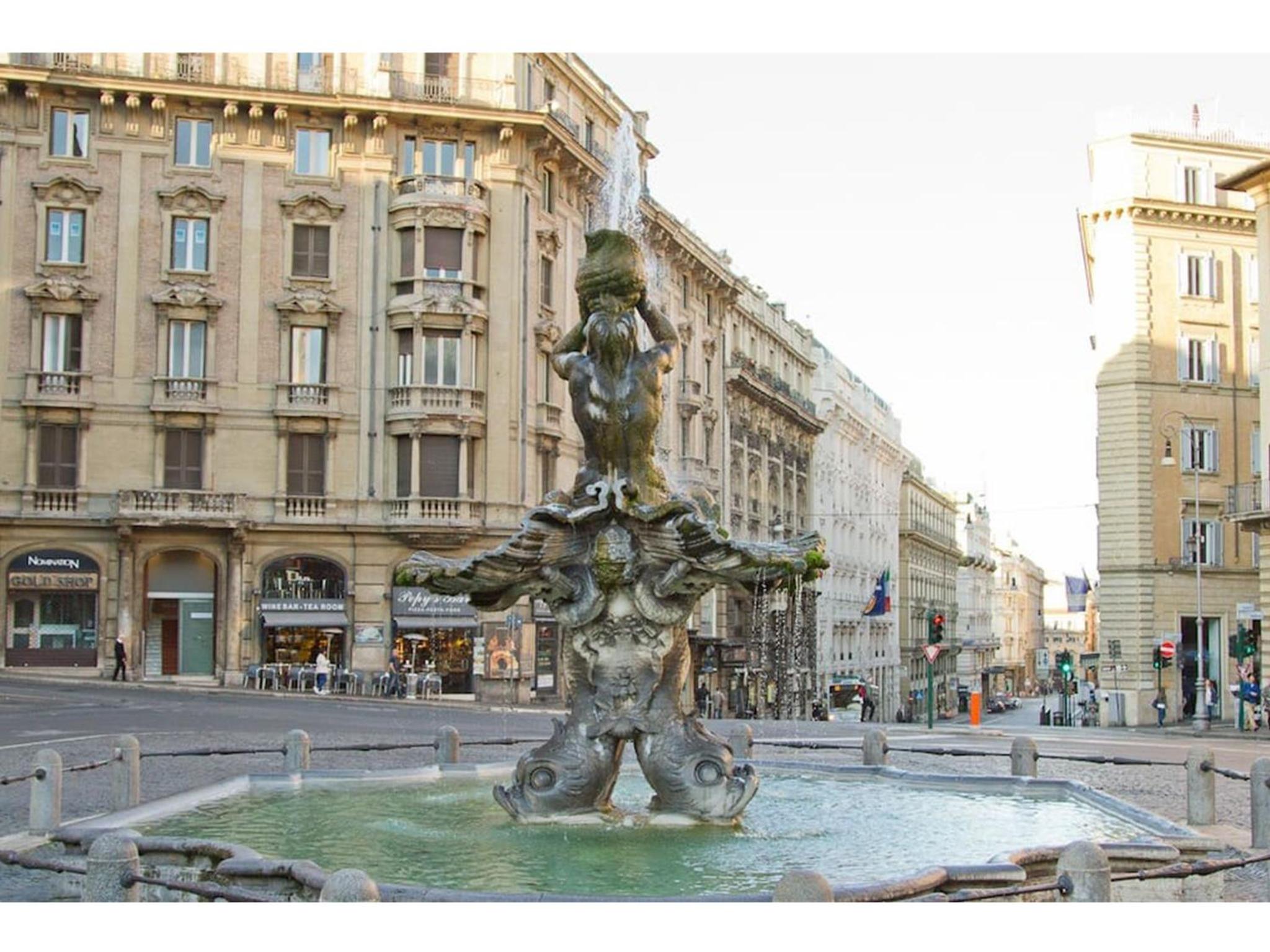 TREVI FOUNTAIN Deluxe - Your Italian Holidays