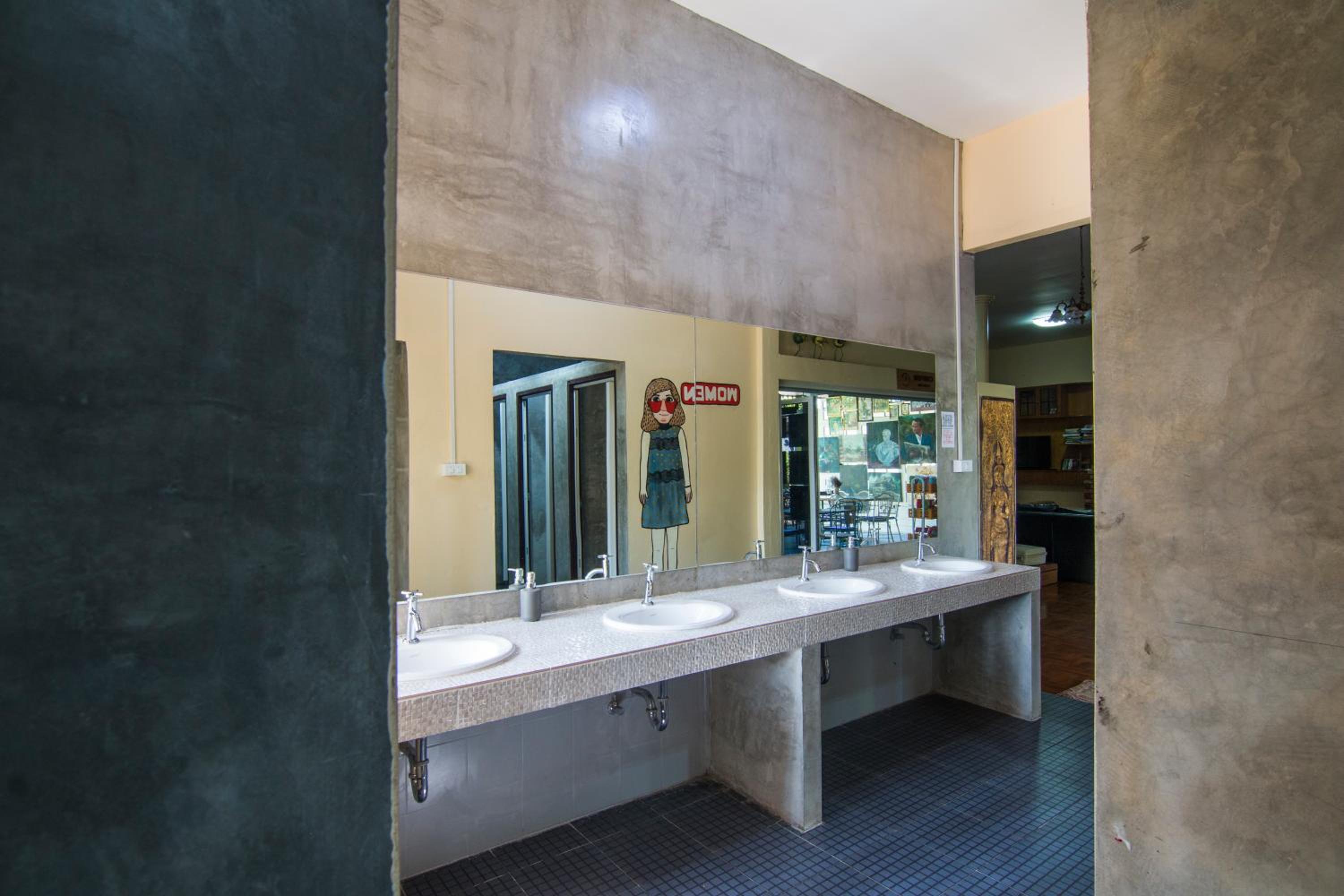 Wanida Hostel