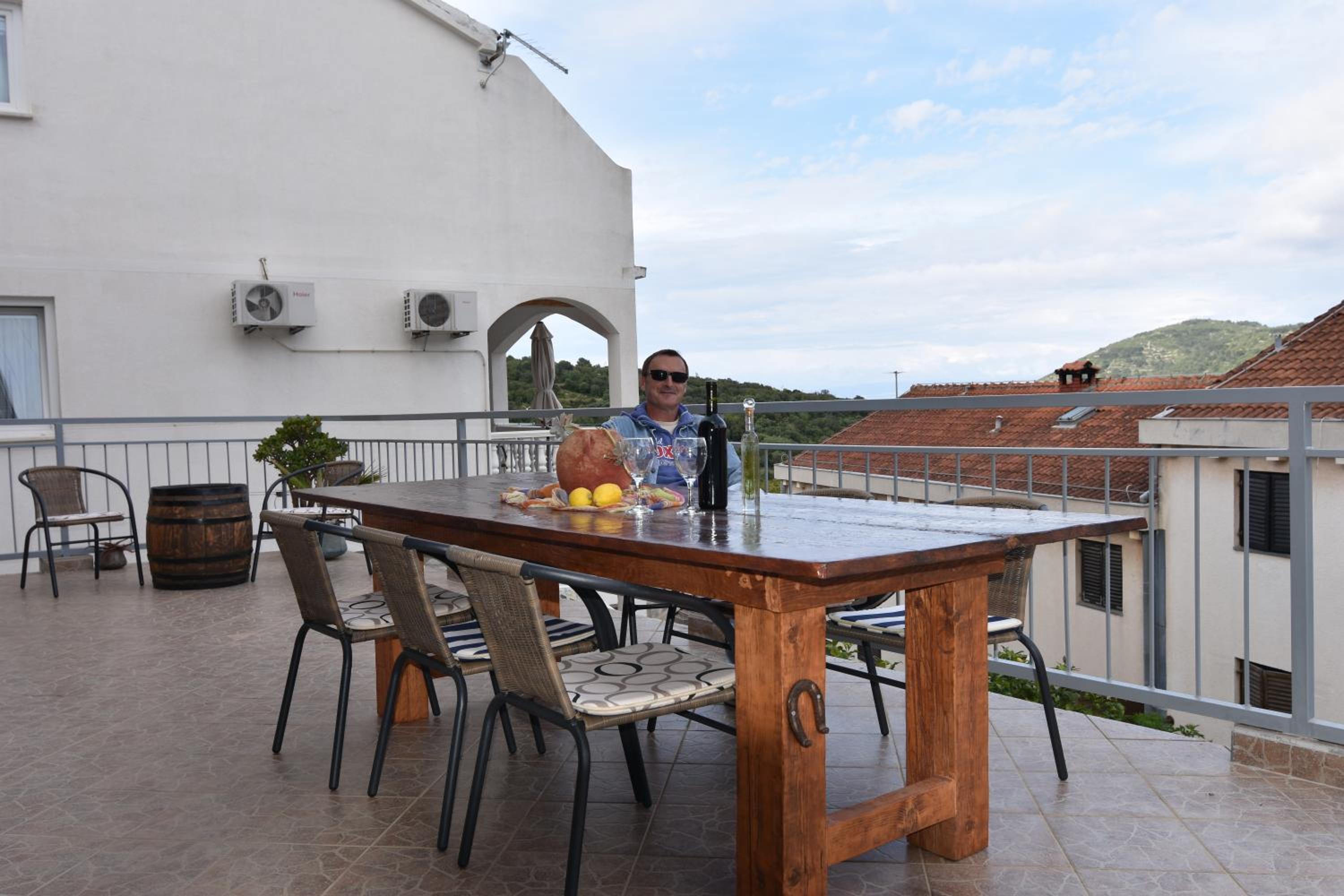 Apartment Stella en Vis — human