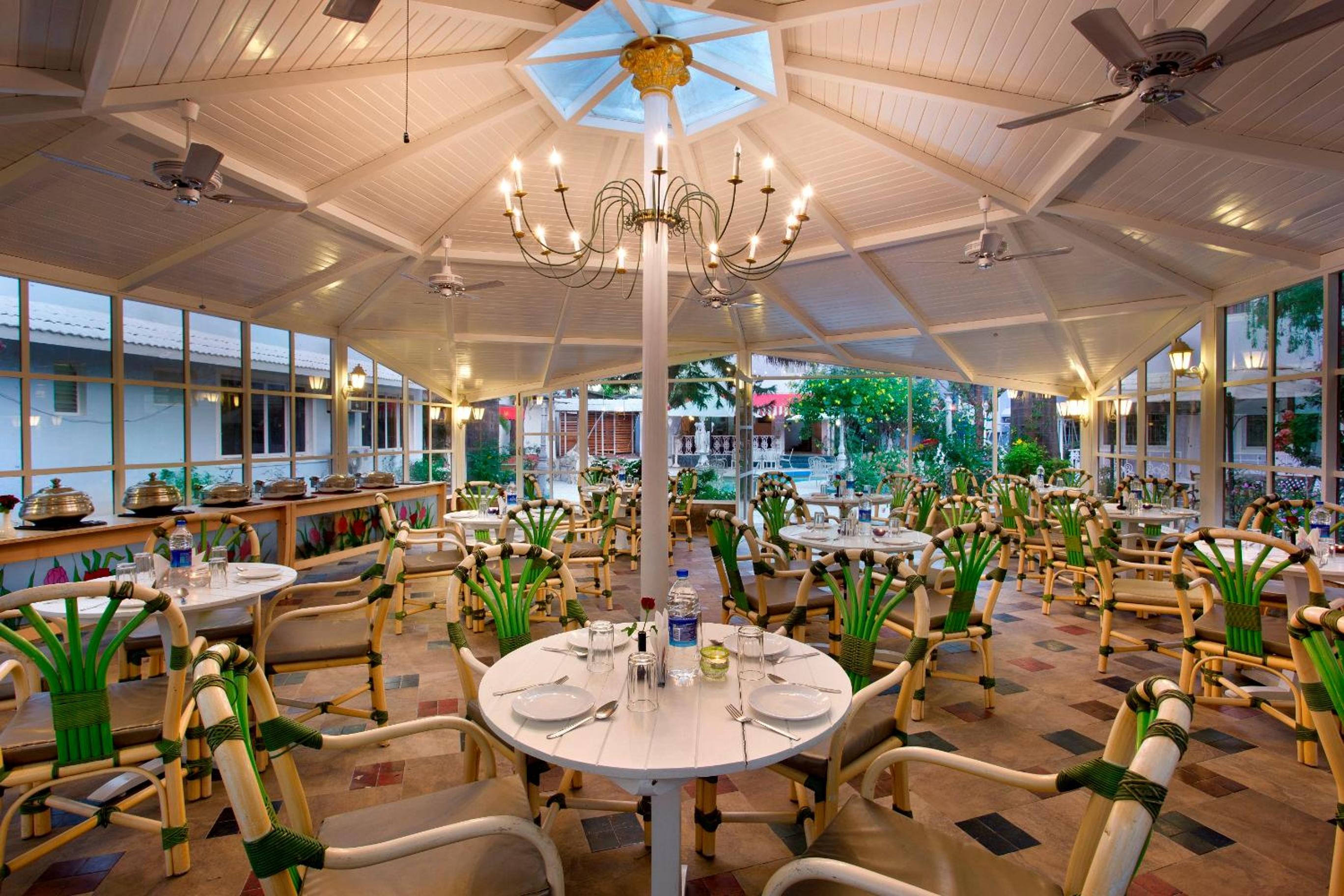 Avion Holiday Resort