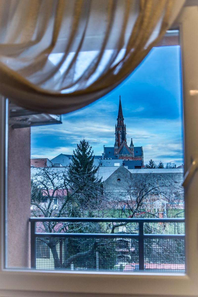 Hotel Apartment Flores - Image 1