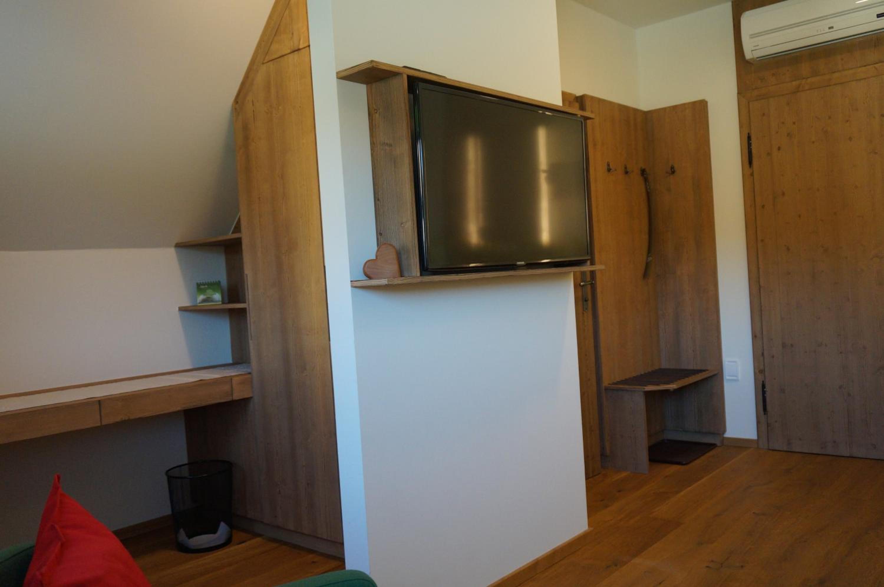Weingut und Gästezimmer Perner