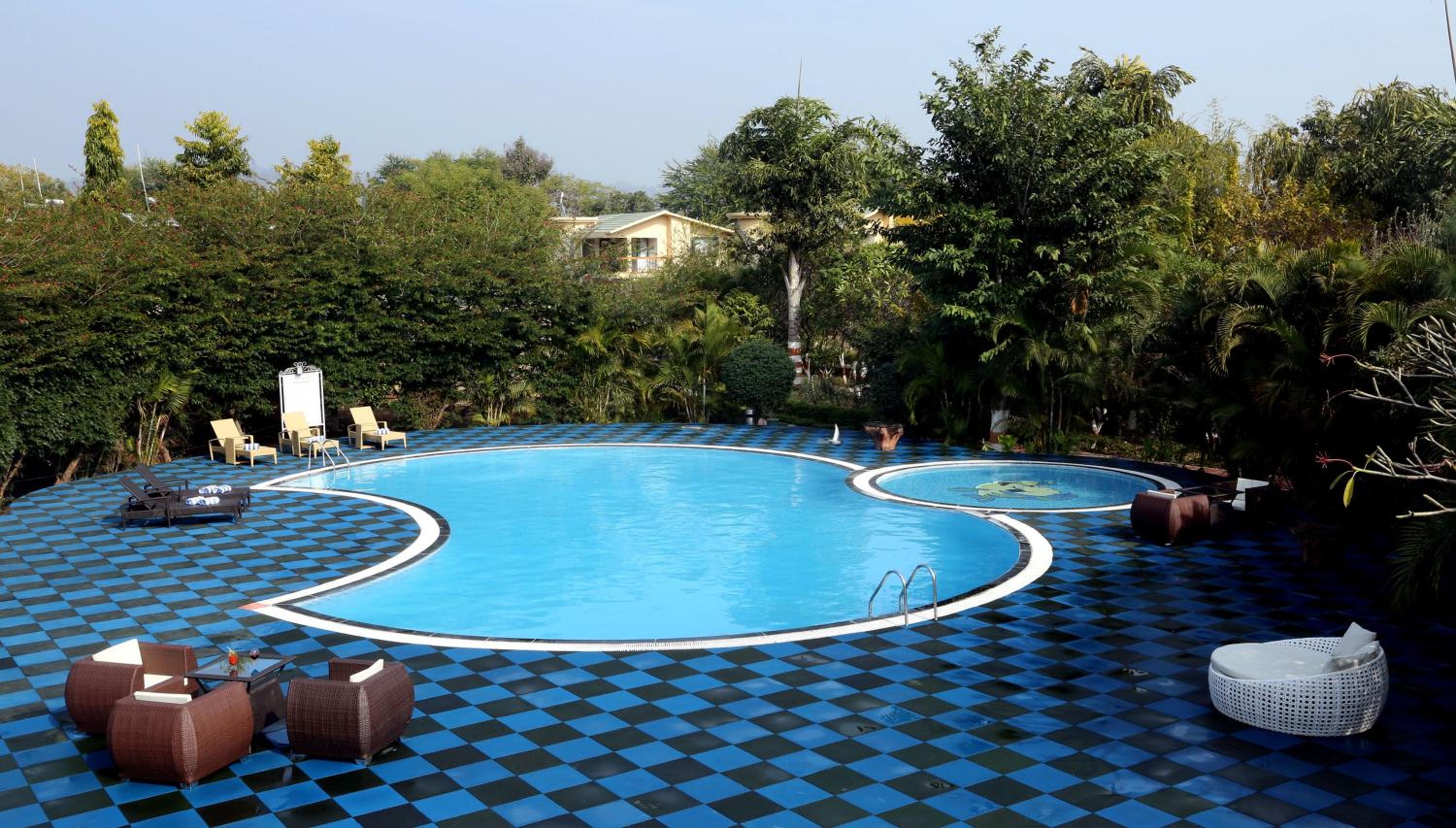 Aacorn Hideaway Resort & Spa